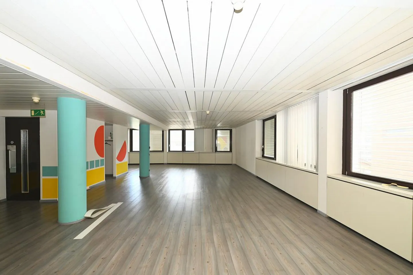 Office Units with Income - Photo 8 of 12