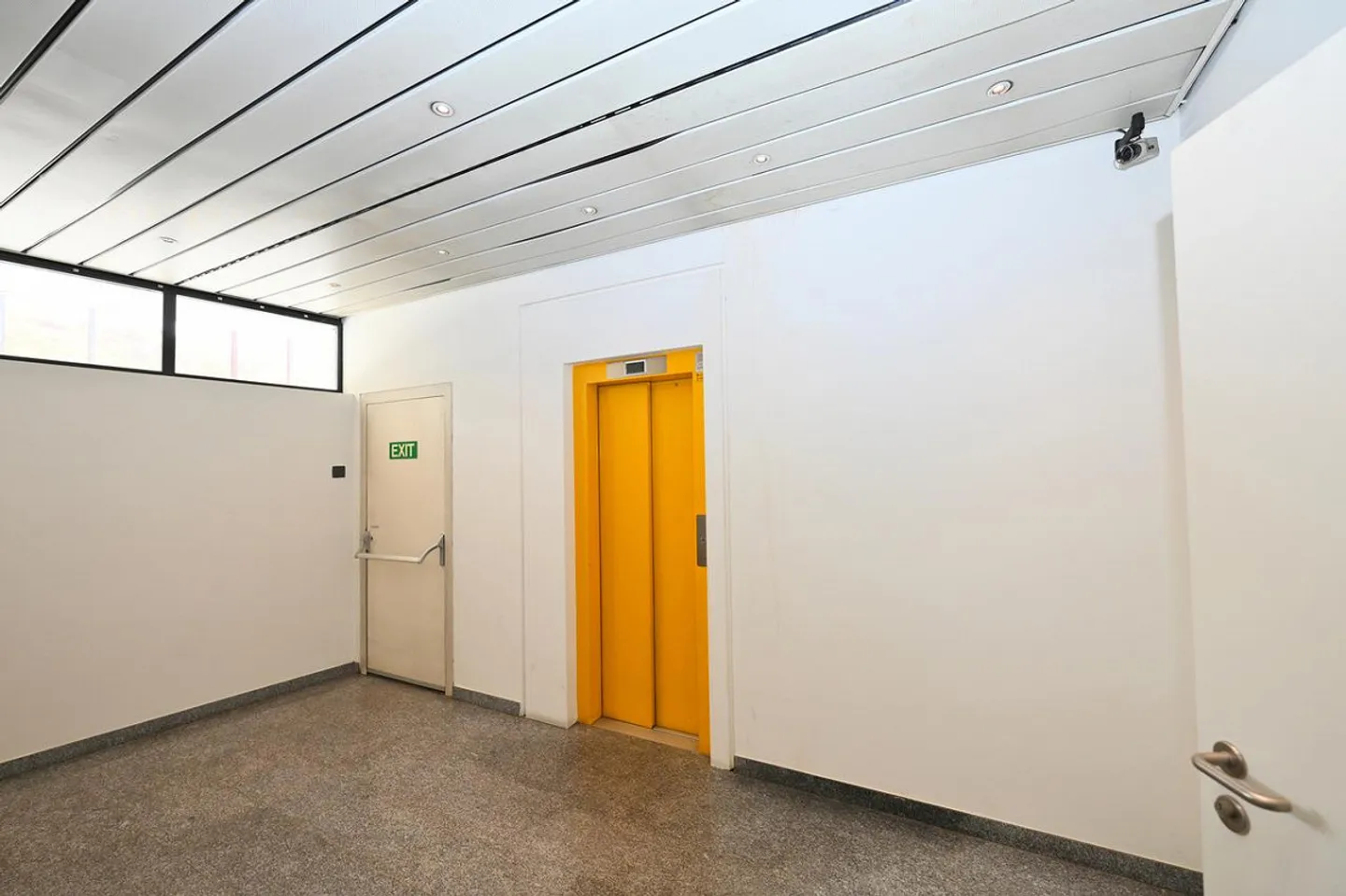 Office Units with Income - Photo 12 of 12