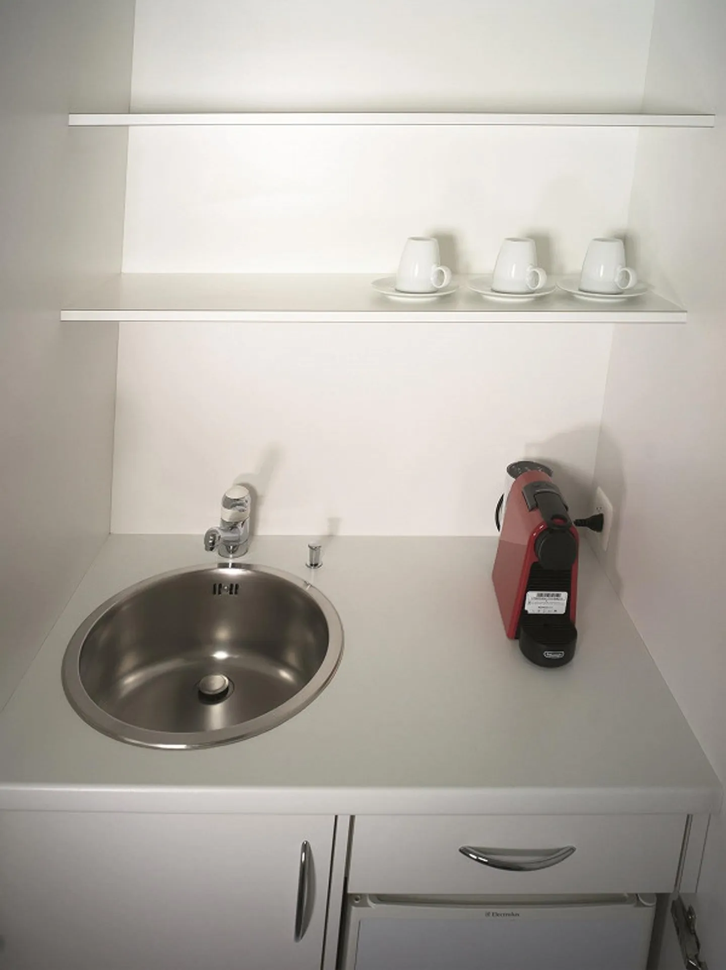 Renovierte Büroräumlichkeiten zu vermieten - Foto 8 von 9