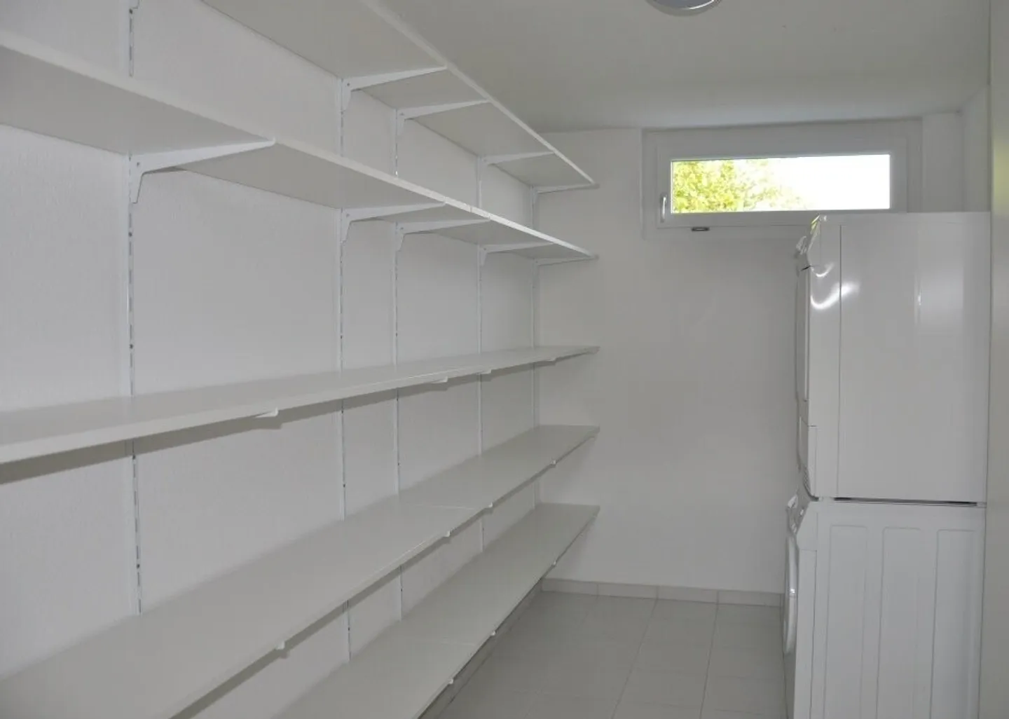 3.5 Room Apartment - Photo 6 of 7