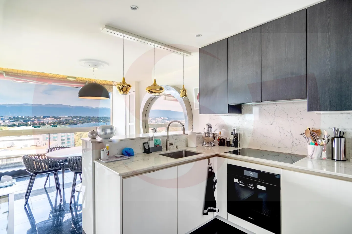 Außergewöhnliche Wohnung mit Blick auf Genf - Exklusivität - Foto 8 von 10