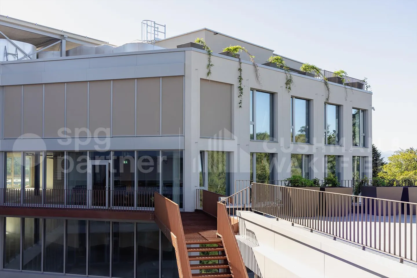 QG CENTER - Lavorare, condividere e creare in un luogo unico - Foto 2 di 7