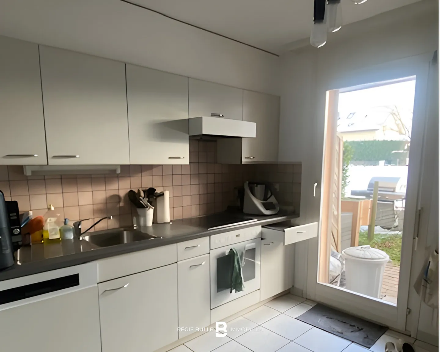 Bossonnens - Beautiful 3.5 room apartment for rent - Photo 3 of 8