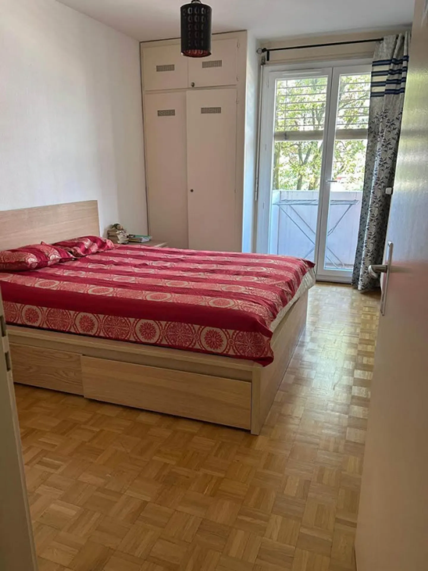 Charmant appartement de 4 pièces à Châtelaine - Photo 3 sur 4