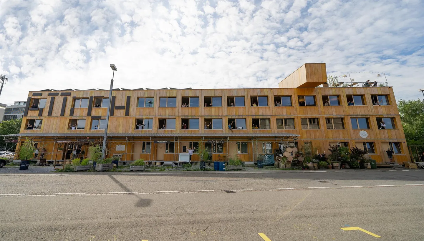 Lattich Einer Modul als Shop/Verkaufsfläche - Photo 1 sur 6