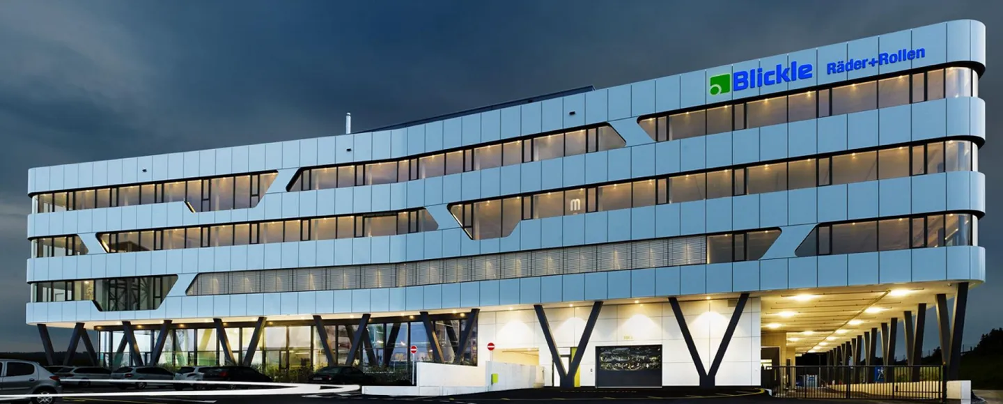 Vielseitige Gewerbefläche in Lyssach - Foto 1 von 14