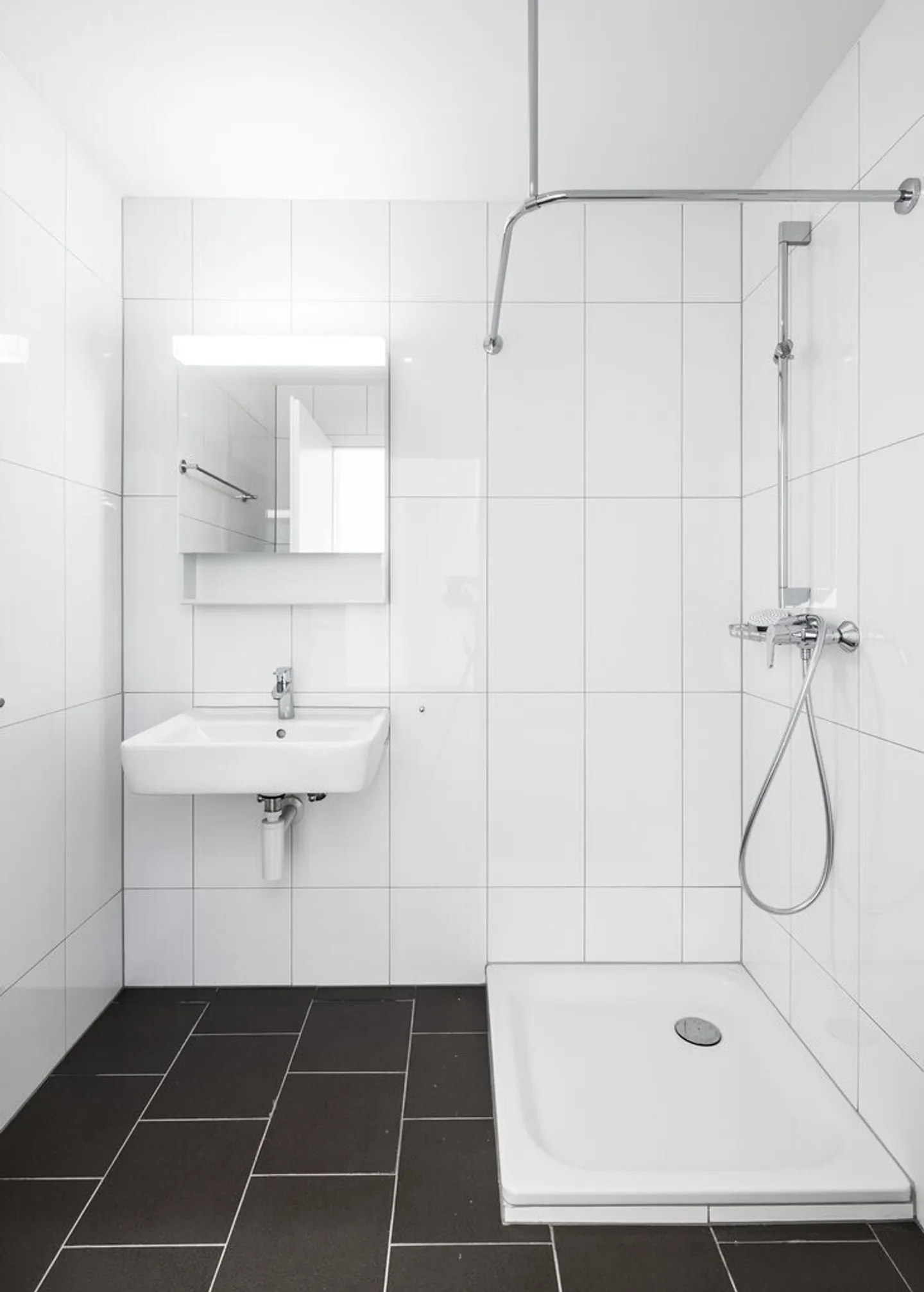 Beau logement dans un quartier résidentiel à Fribourg ! - Photo 5 sur 5