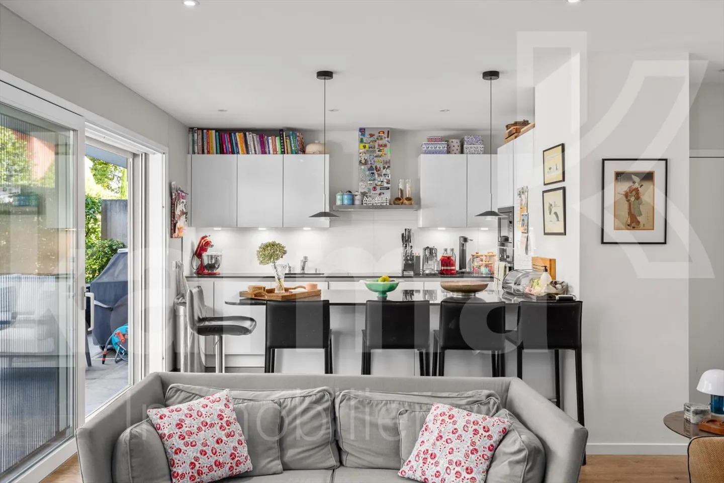 Esclusivo - Bella casa moderna con 6,5 stanze - Foto 2 di 13