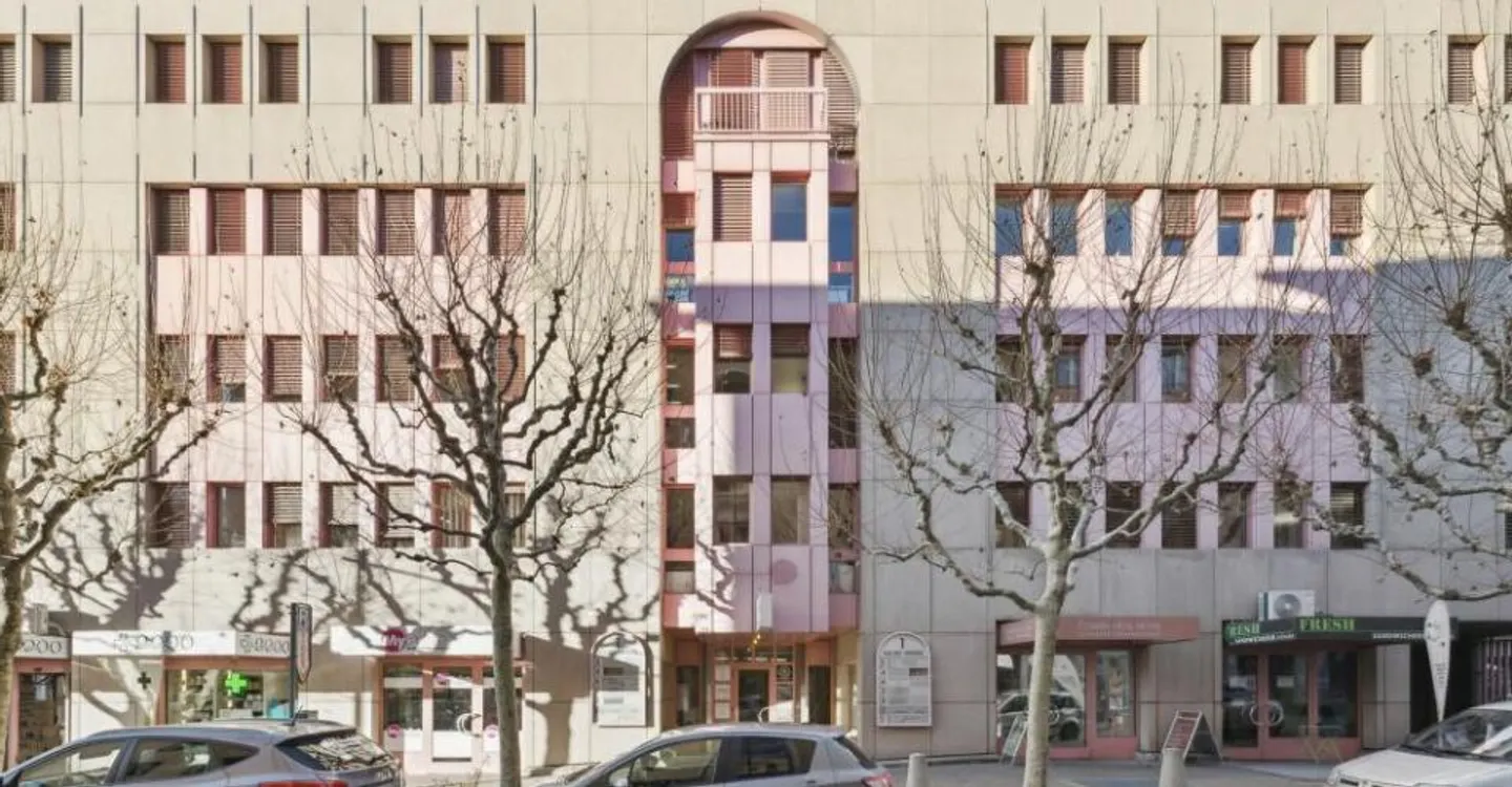 Bürofläche zur Miete an einer belebten Straße - Foto 3 von 5