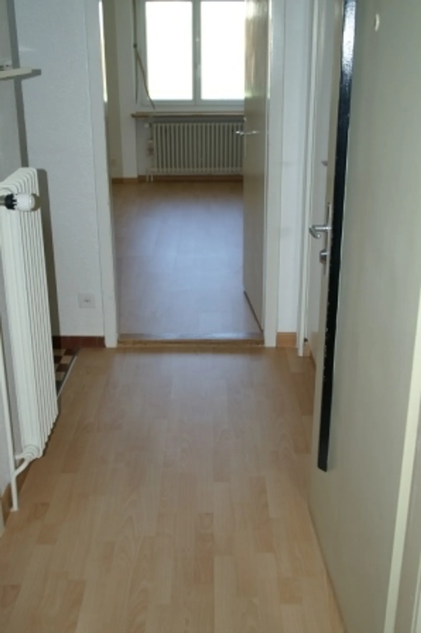 Beautiful, cozy 2 1/2 room attic apartment without balcony - Photo 8 of 8