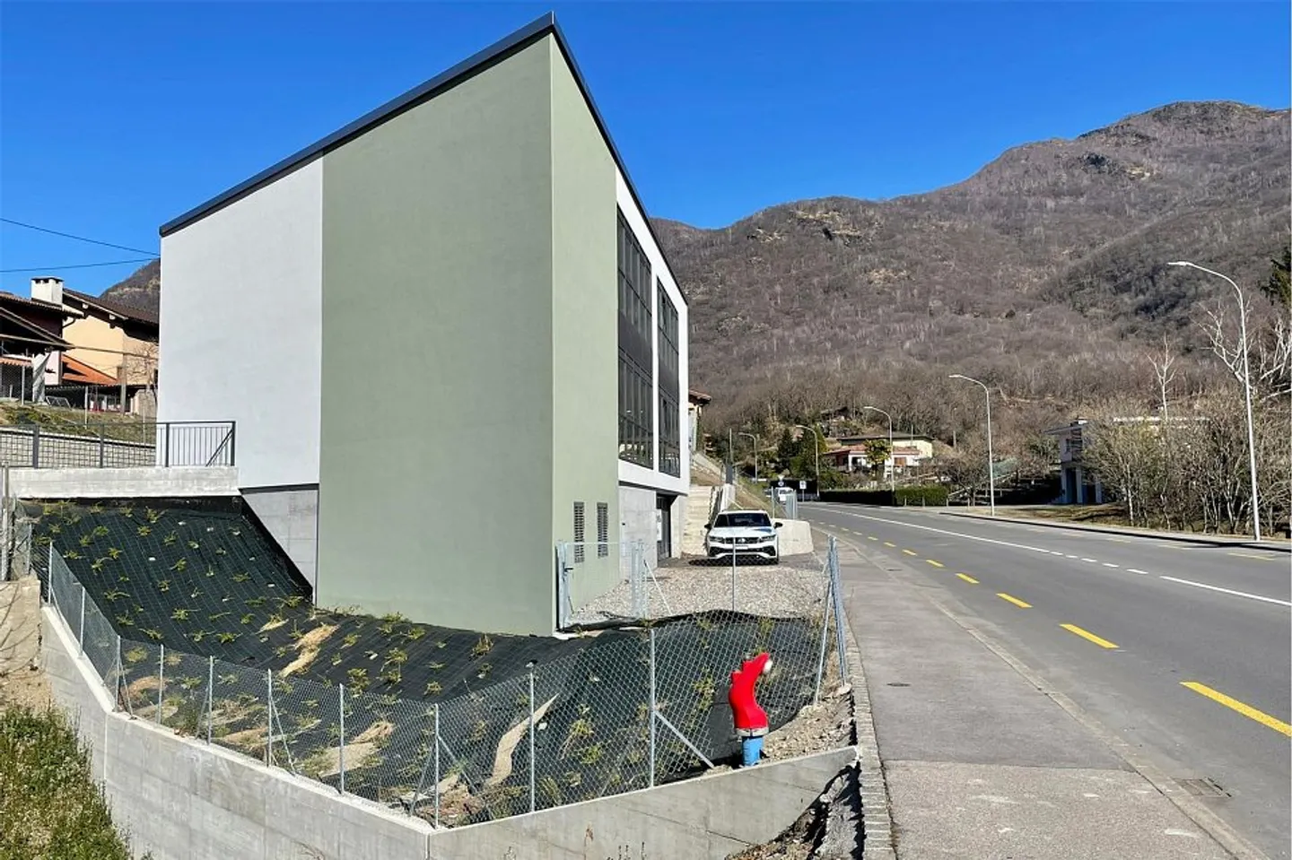 Neues Geschäftsgebäude - Foto 5 von 13