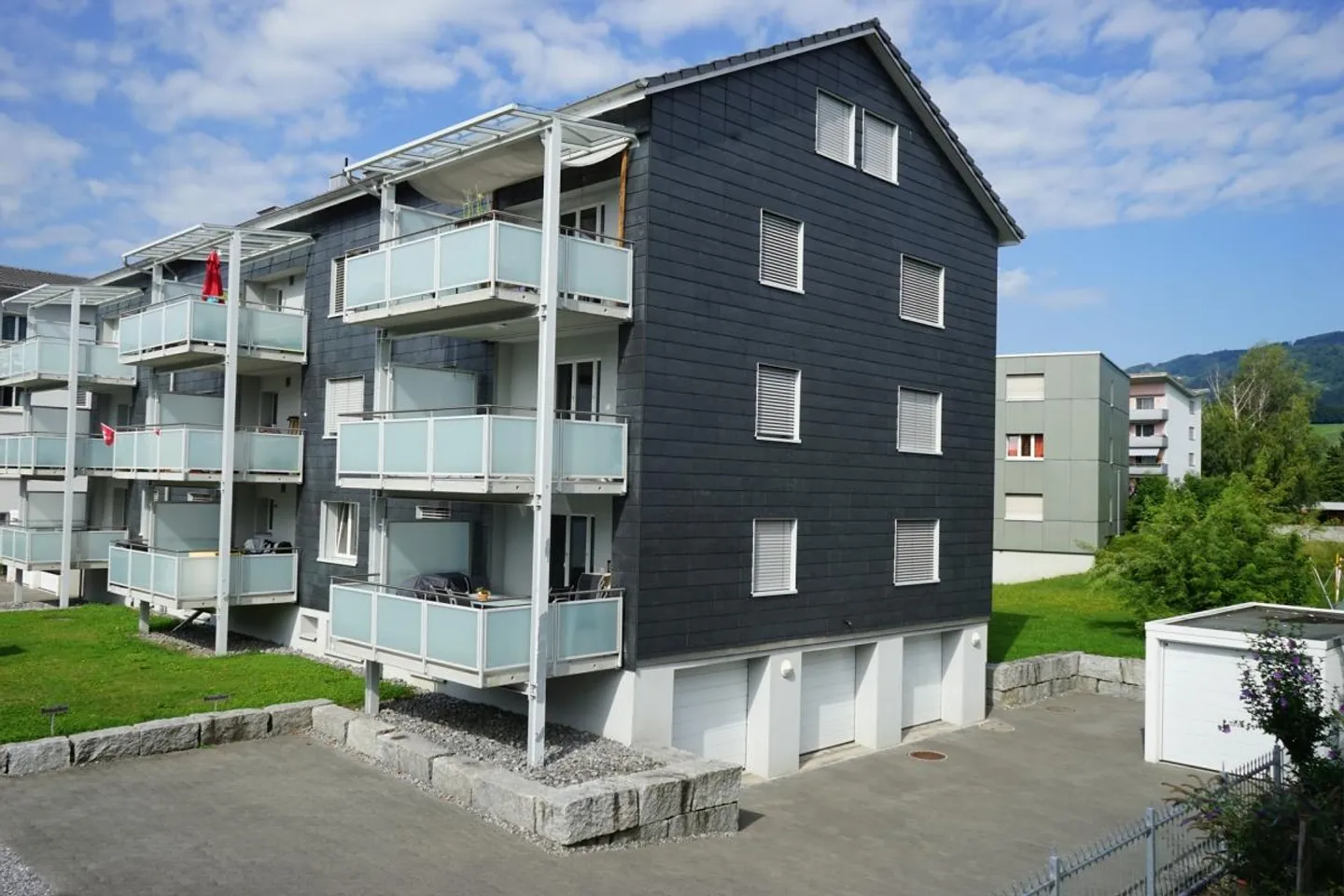 Beautiful, cozy 2 1/2 room attic apartment without balcony - Photo 1 of 8