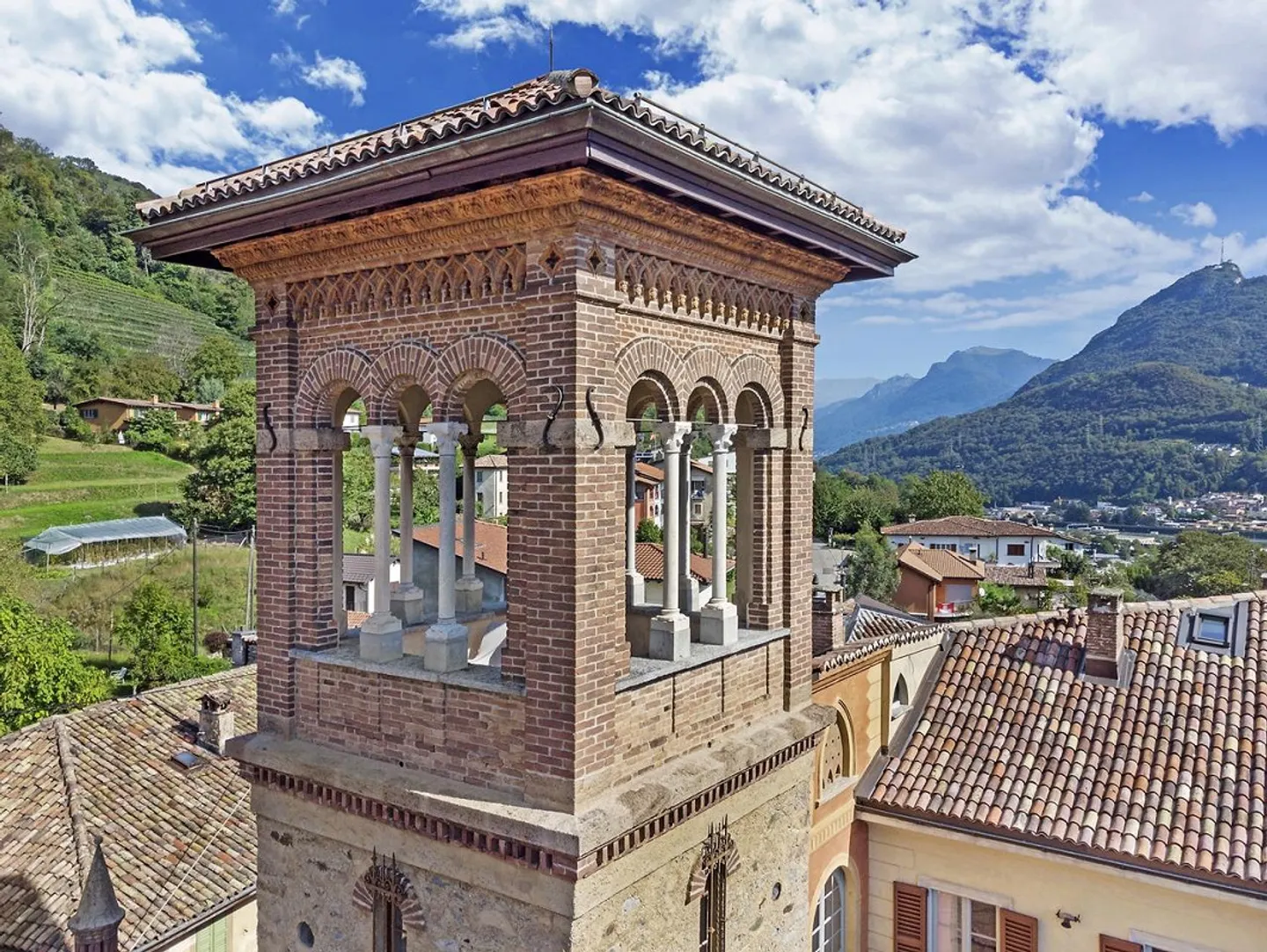 Guidini Castle - Magnificent Historical Property in Collina d'Oro - Photo 5 of 16