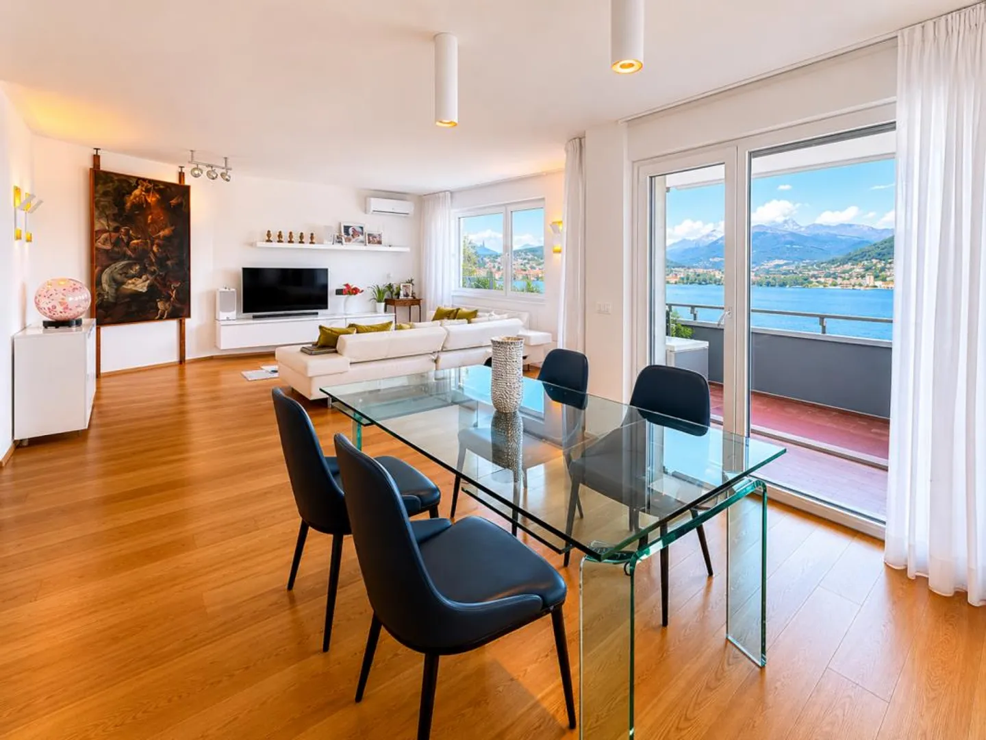 Superbe 4,5 pièces avec plage privée - Photo 5 sur 12
