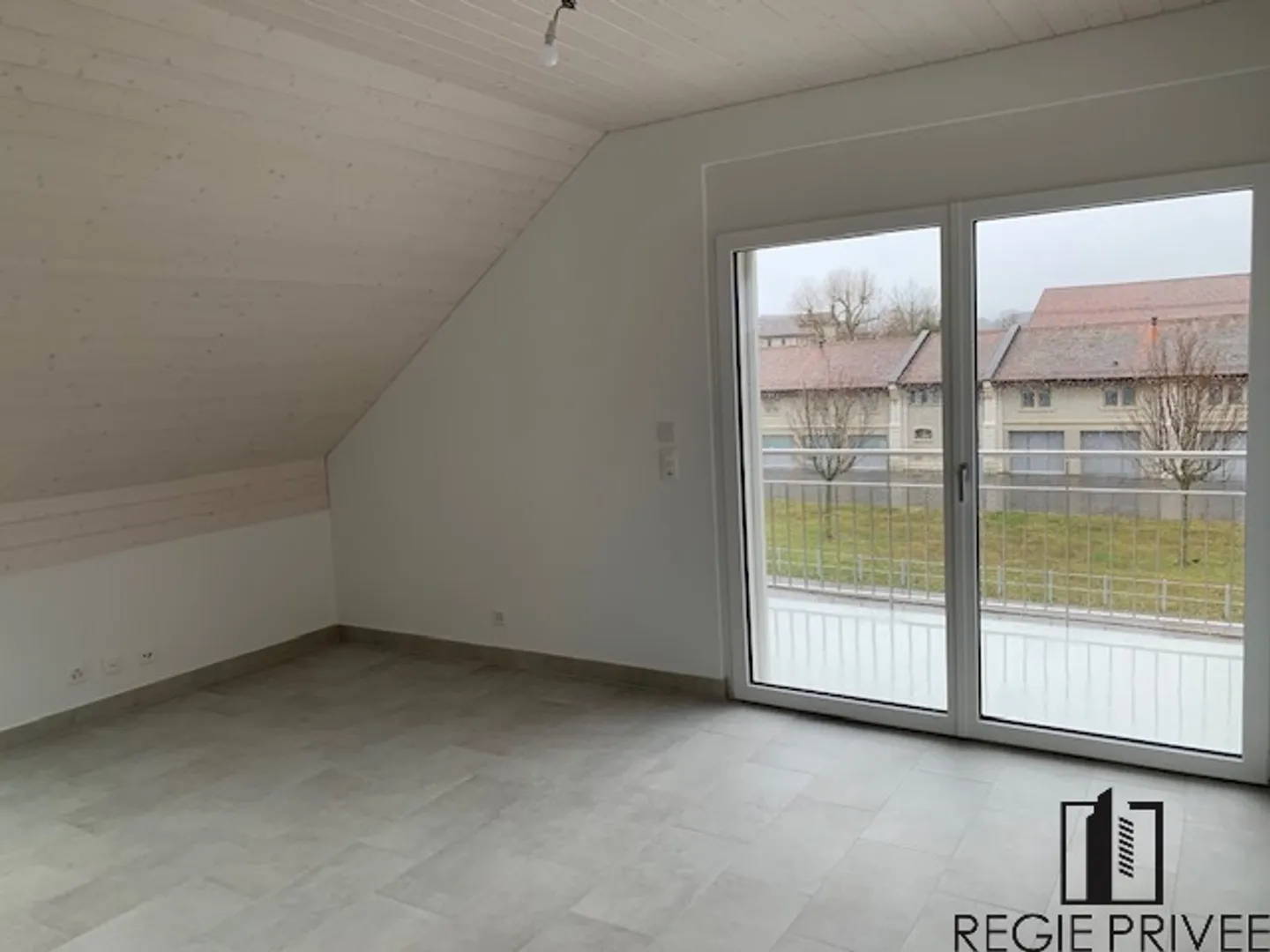 3.5-room apartment on the 3rd floor - Photo 2 of 6