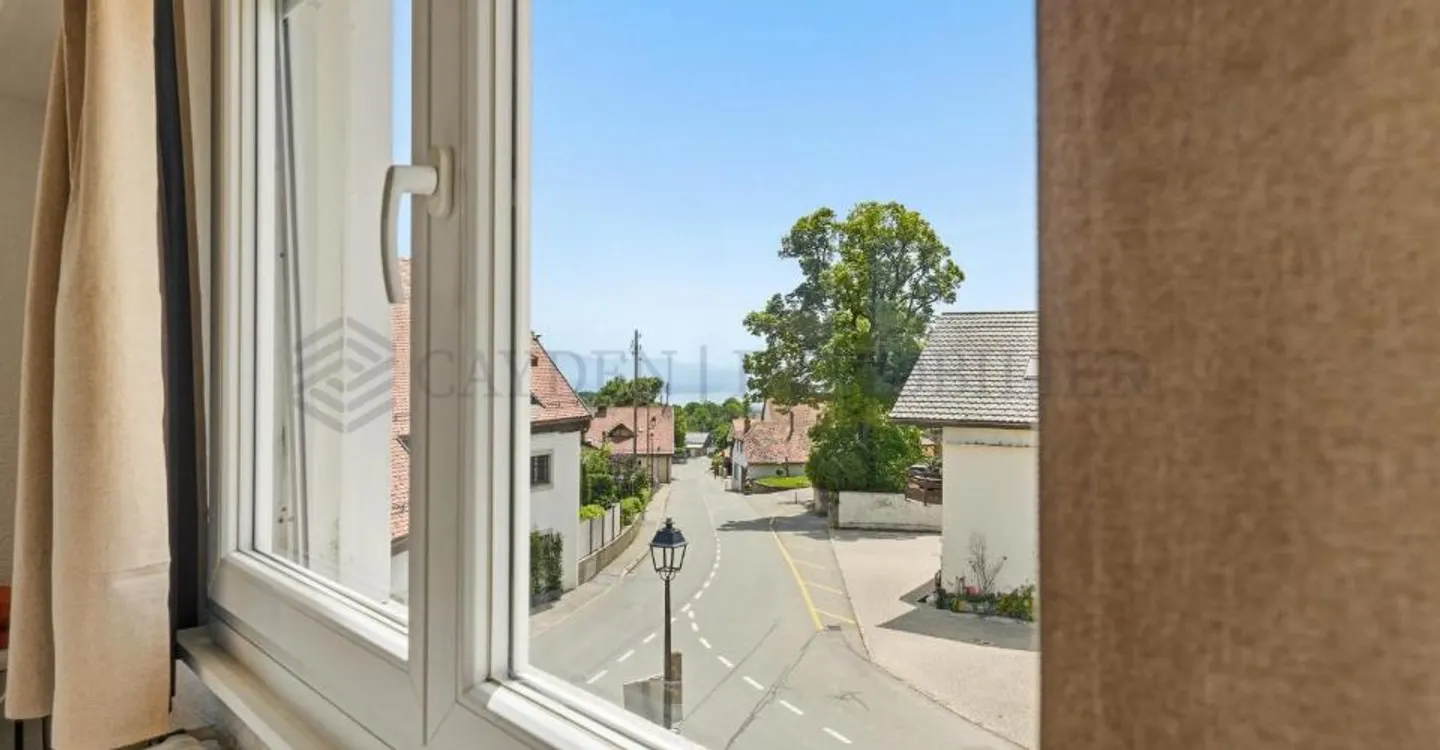 Charmantes Attikawohnung mit Seeblick - Foto 7 von 11
