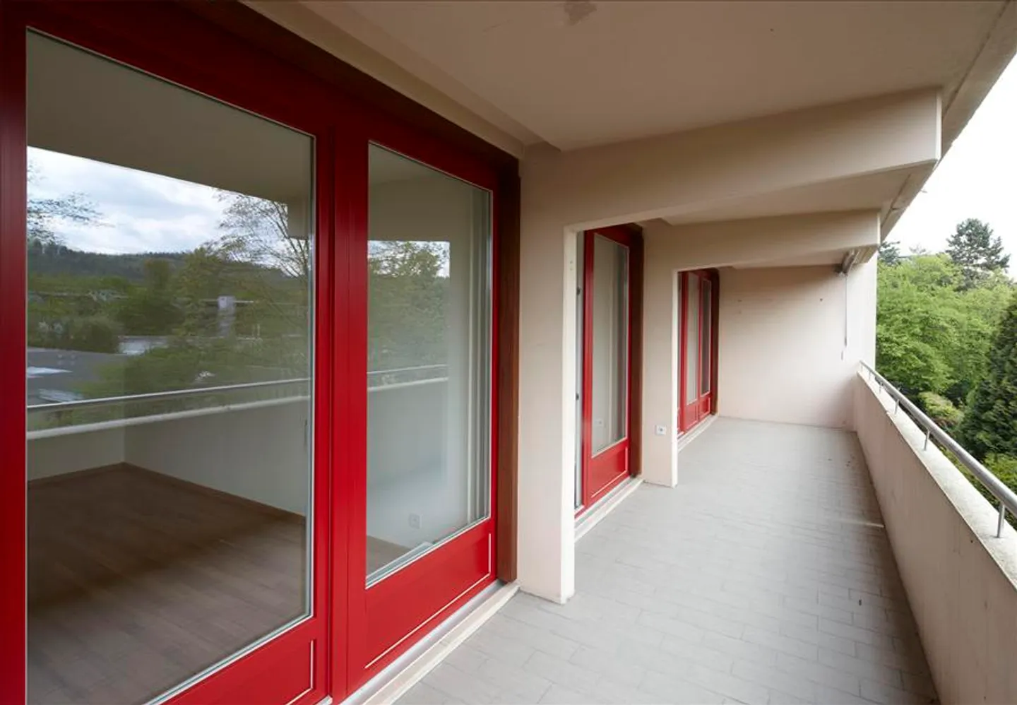 Geräumige Wohnung mit Service - Foto 5 von 6