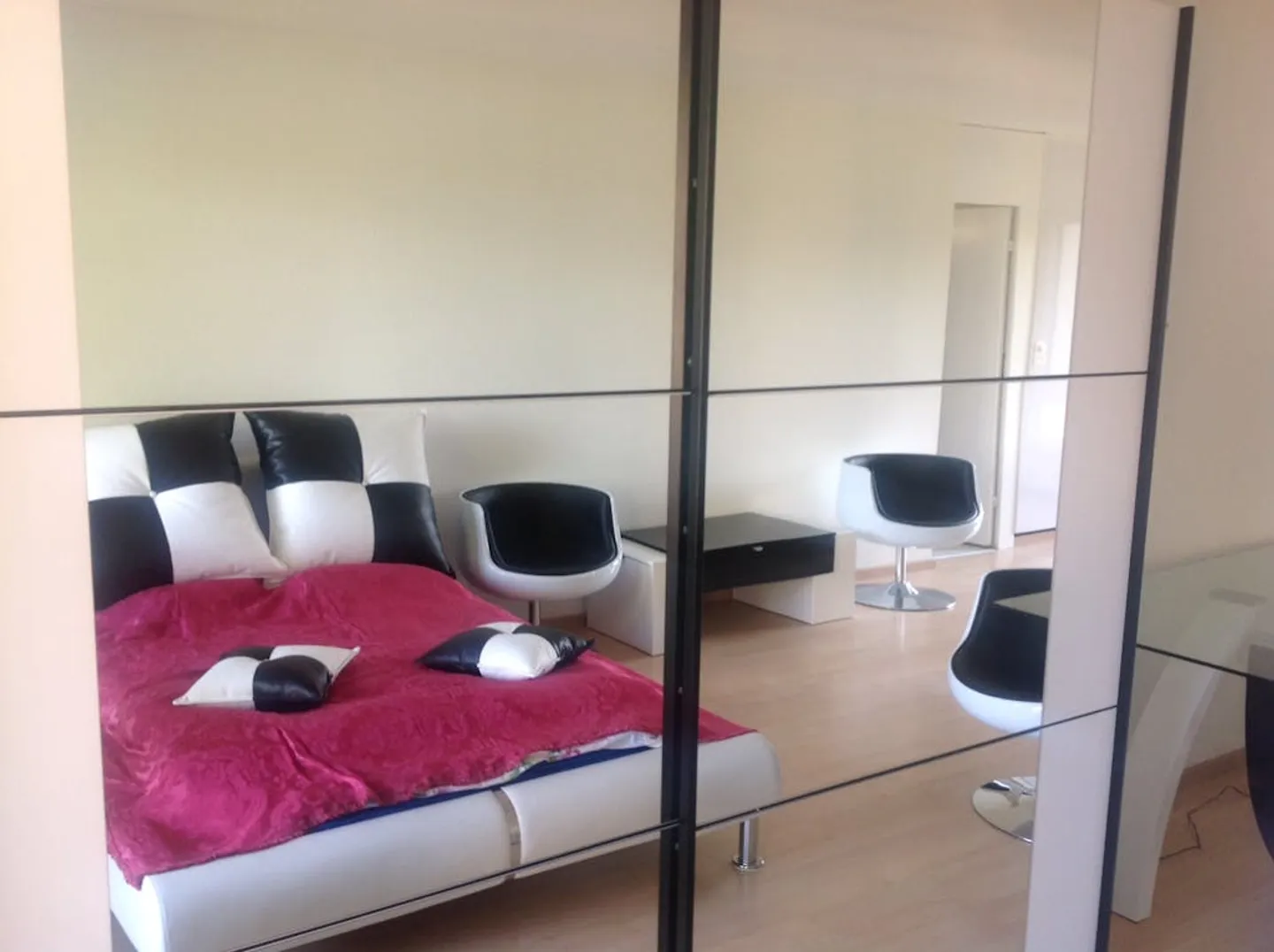 Apartment for rent - Photo 6 of 10