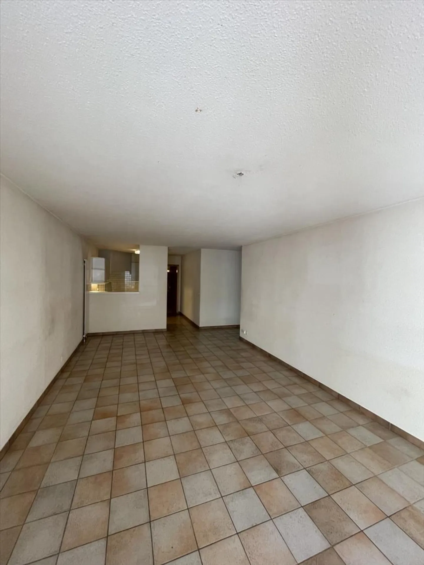 Appartement 2 pièces - Photo 2 sur 11