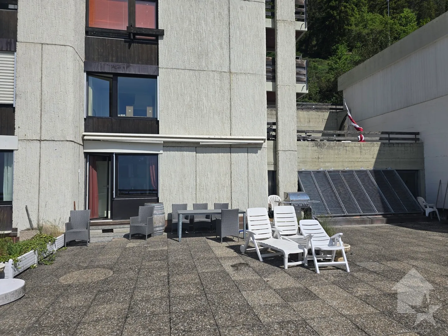 Maisonette of 133m2 with 2 terraces - Photo 32 of 35