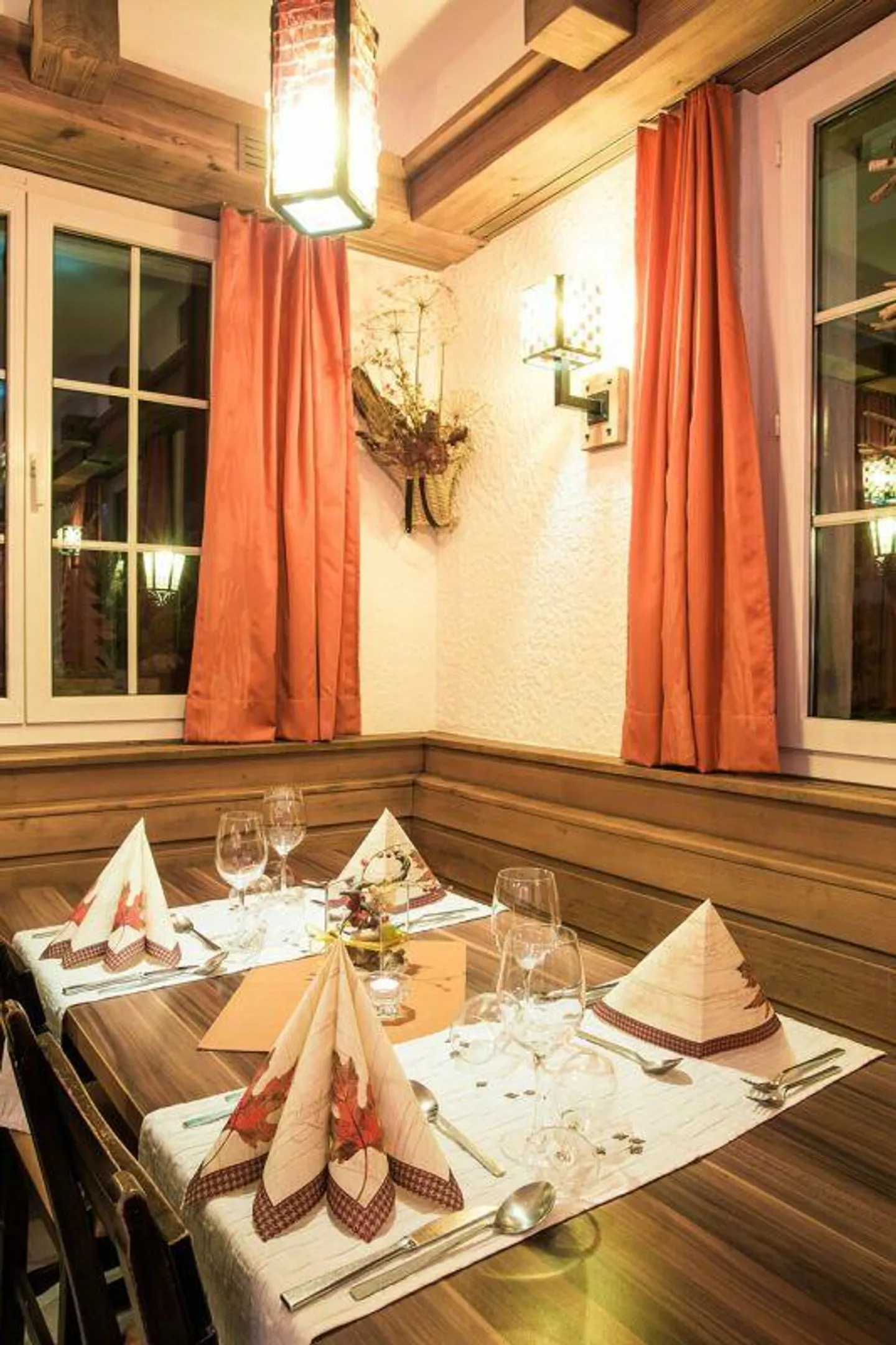 Hotel Alpha beautiful three-star operation in Saas-Grund. - Photo 16 of 17