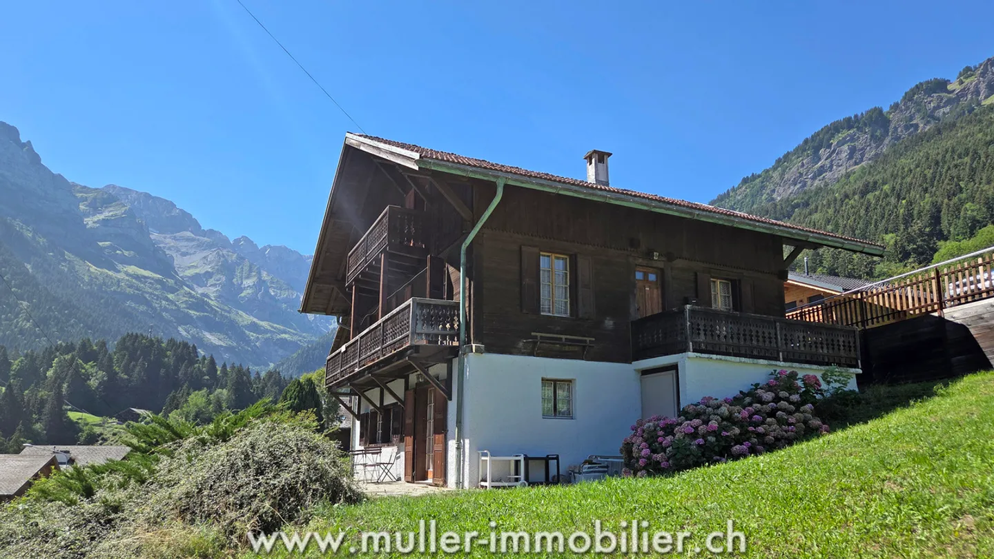 Spacieux chalet, vue sur les Dents du Midi à Champéry - Photo 13 sur 13