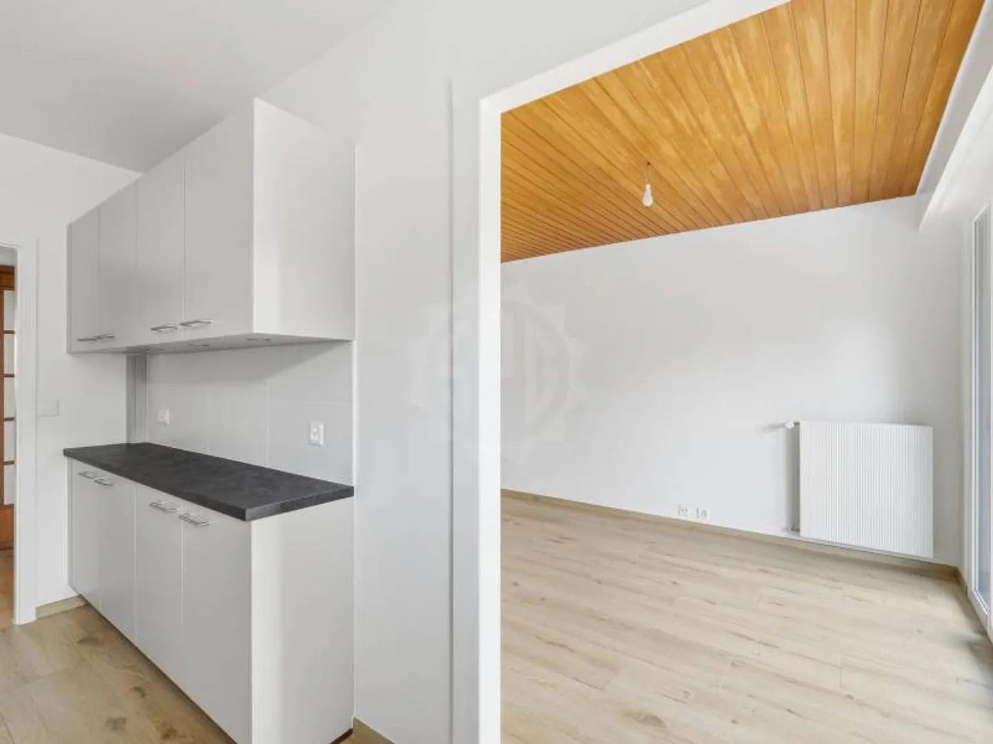 4-room apartment - Photo 4 of 9
