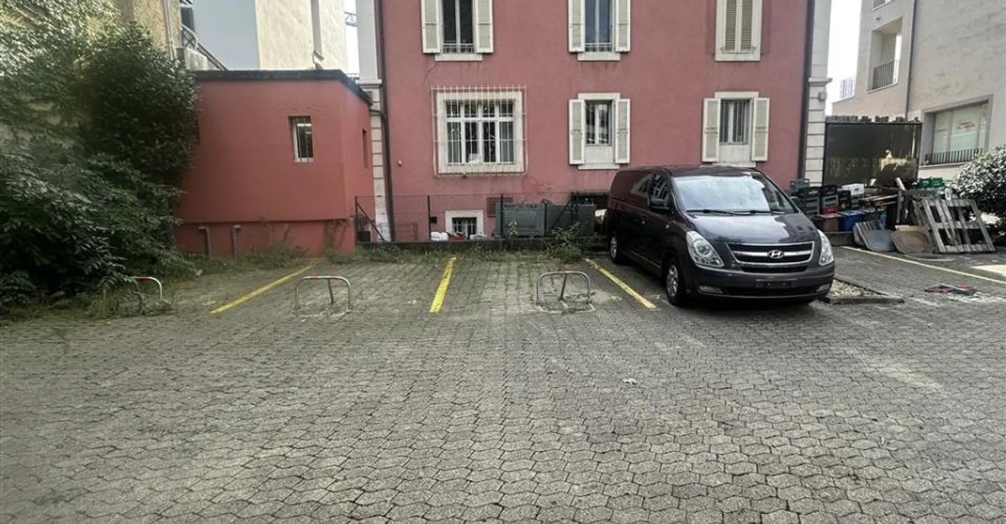 Outdoor parking space - Photo 1 of 4