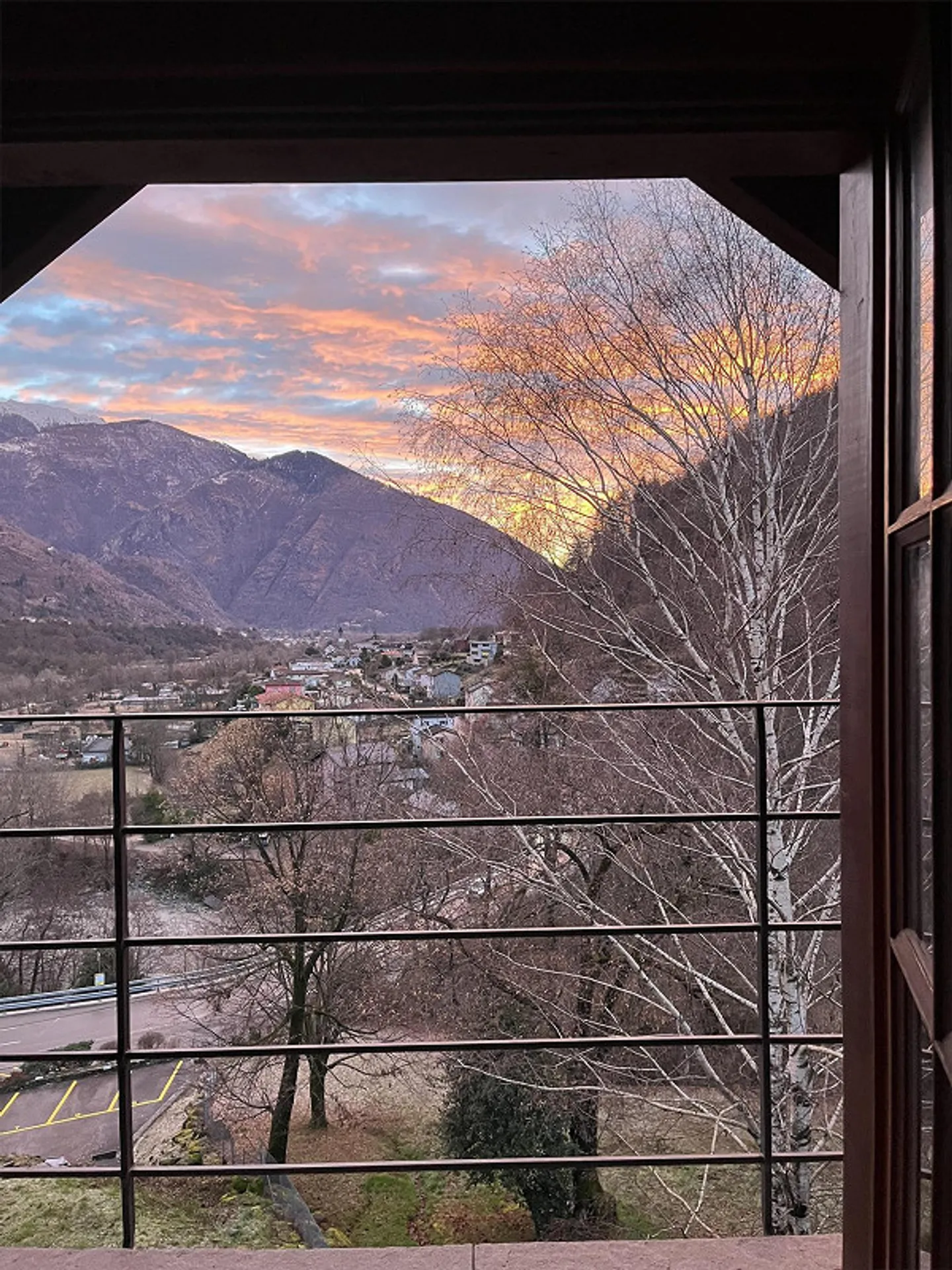 Rustico ristrutturato con terreno - Foto 5 di 6