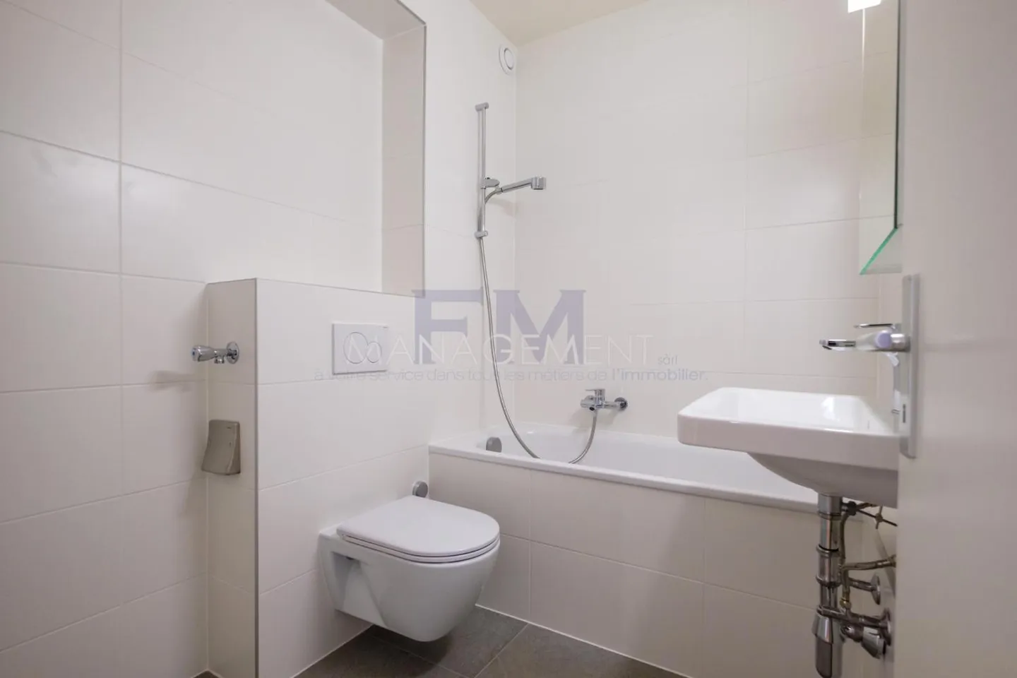 Servette, Avenue de Luserna, 4 stanze al 3° piano, ca. 65m2 - Foto 6 di 11