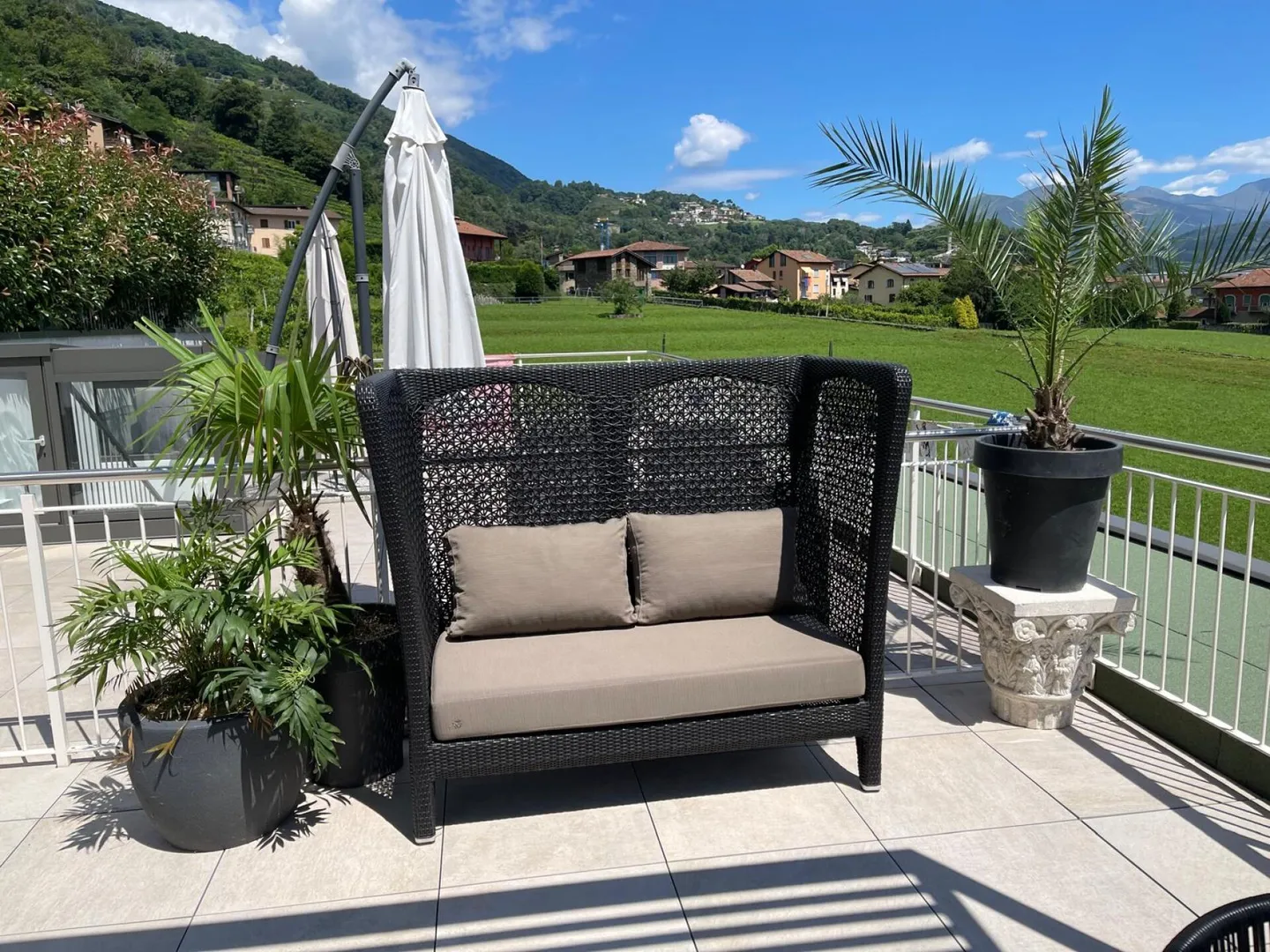 AGNO · PROPRIÉTÉ D'INVESTISSEMENT DE 2,5 PIÈCES AVEC TOIT TERRASSE PANORAMIQUE - Photo 15 sur 19