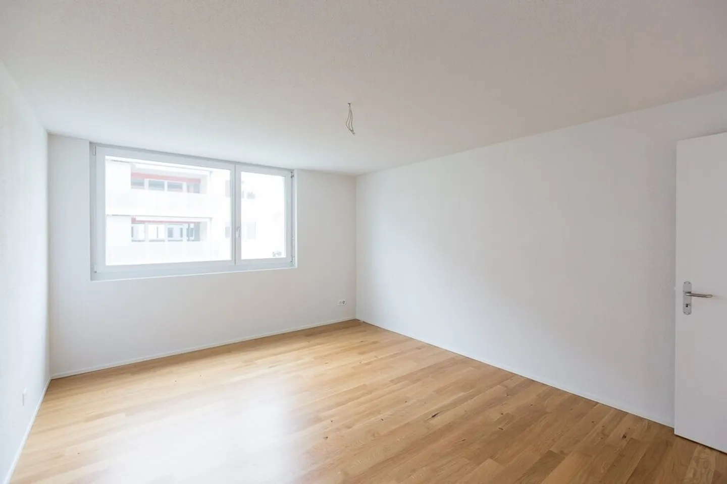 Moderne 2.5-Zimmerwohnung - Foto 4 von 7
