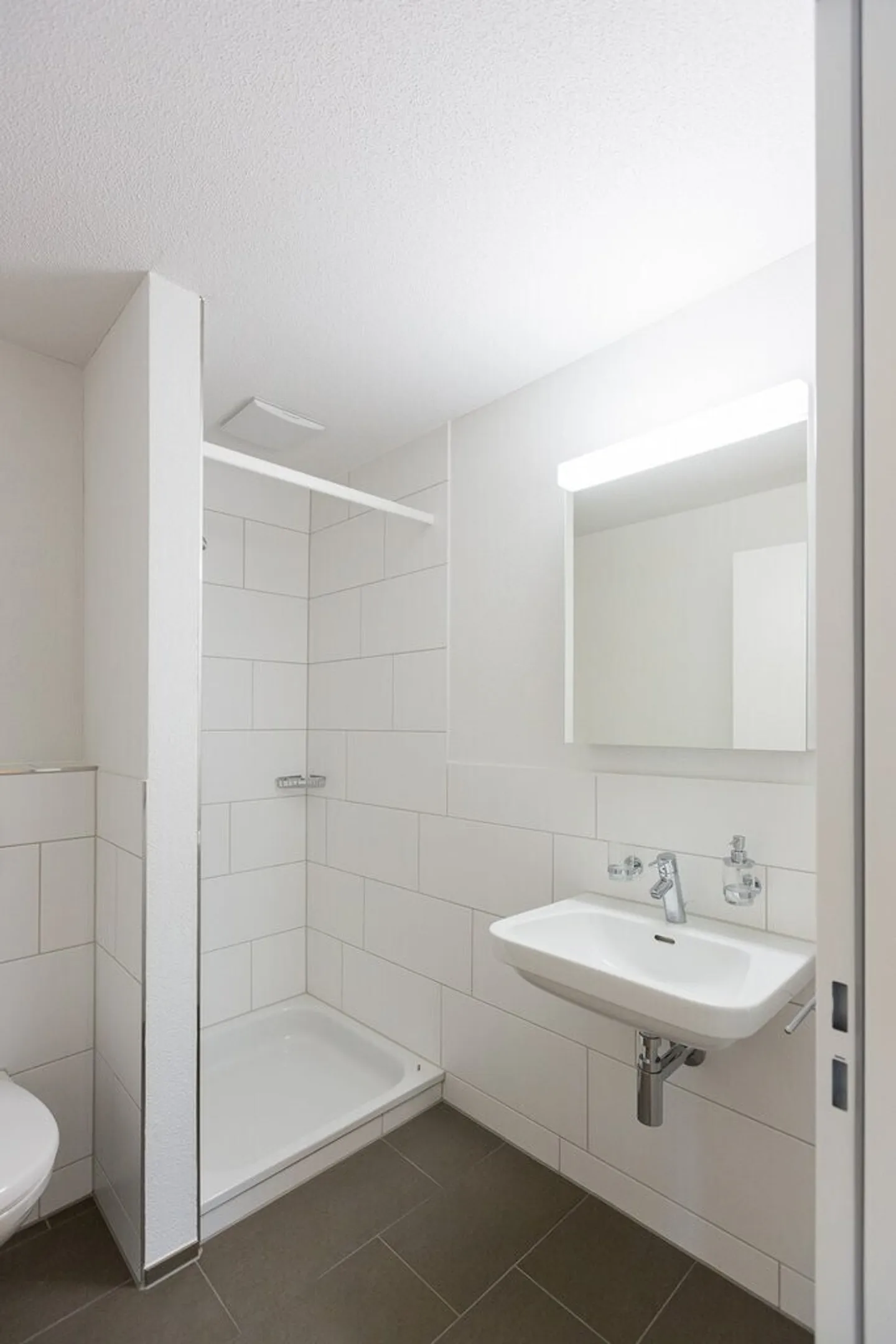 Moderne 2.5-Zimmerwohnung - Foto 6 von 7