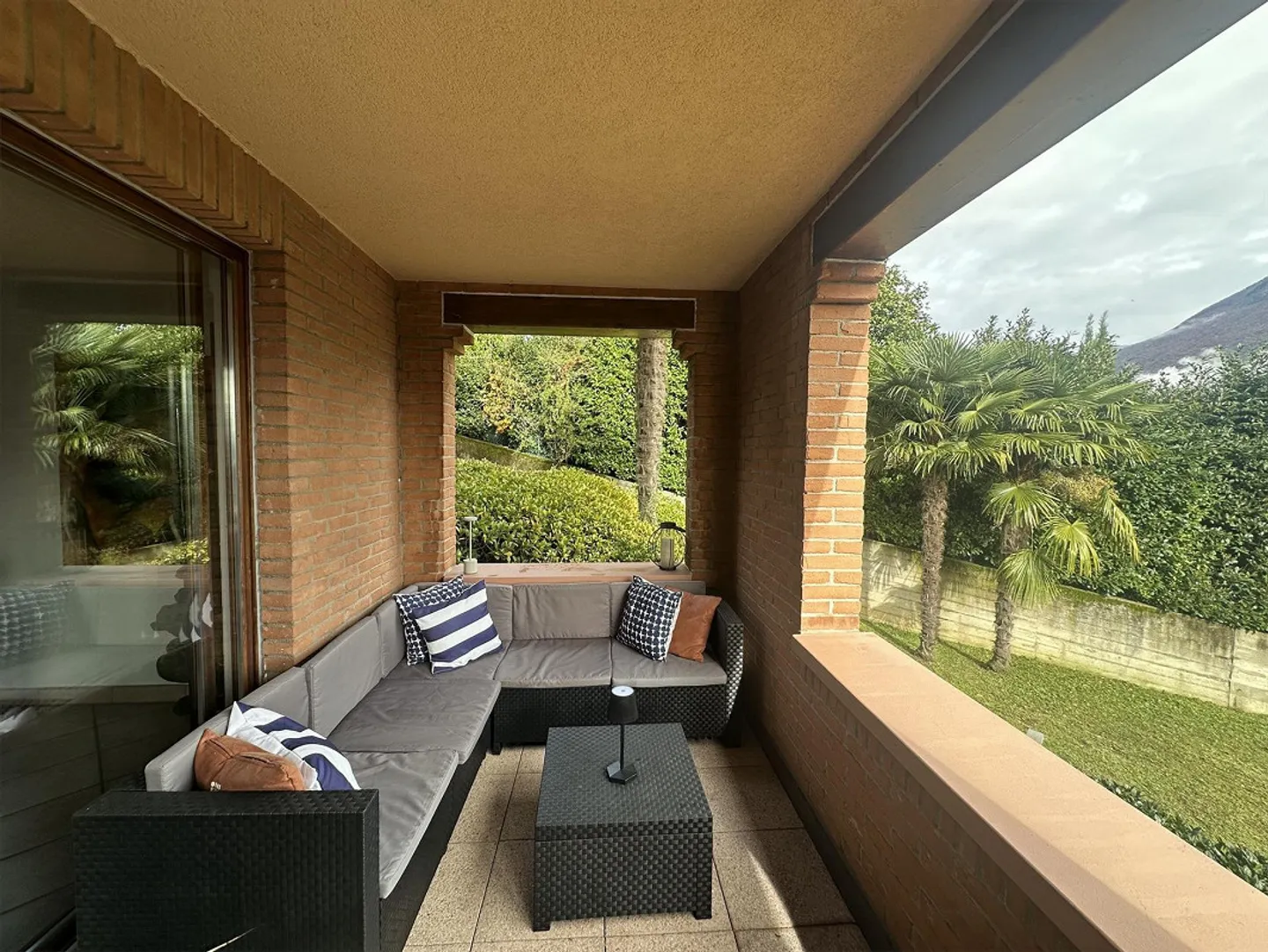 Appartement mit Seeblick und Pool - Foto 4 von 13