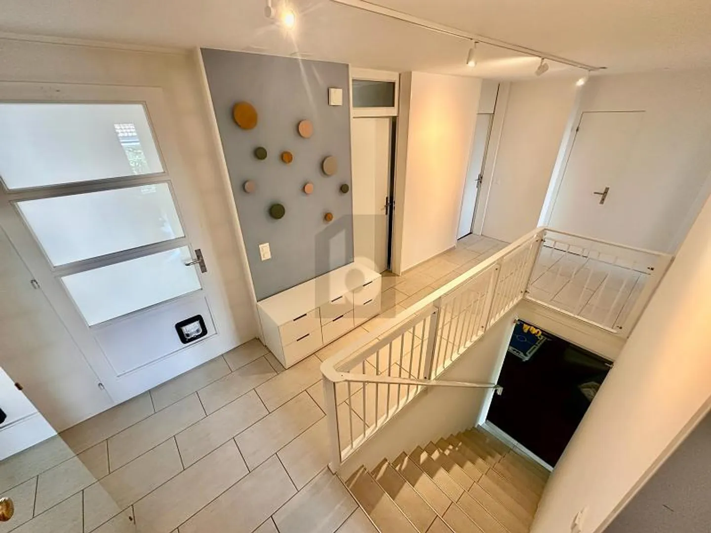 ARREDATO CON STILE - GIARDINO PRIVATO - DISPONIBILE PER 12 MESI - Foto 2 di 6