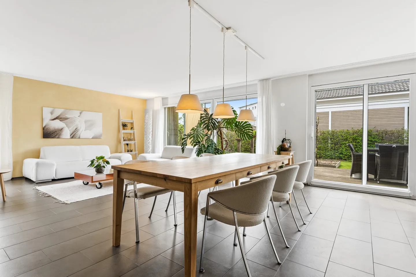 Efficient Family Home in Hochdorf - Photo 12 of 13