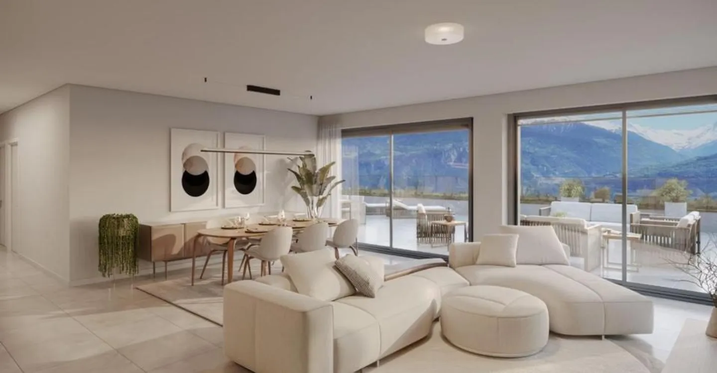 Stunning Apartment with Terrace - Photo 3 of 7
