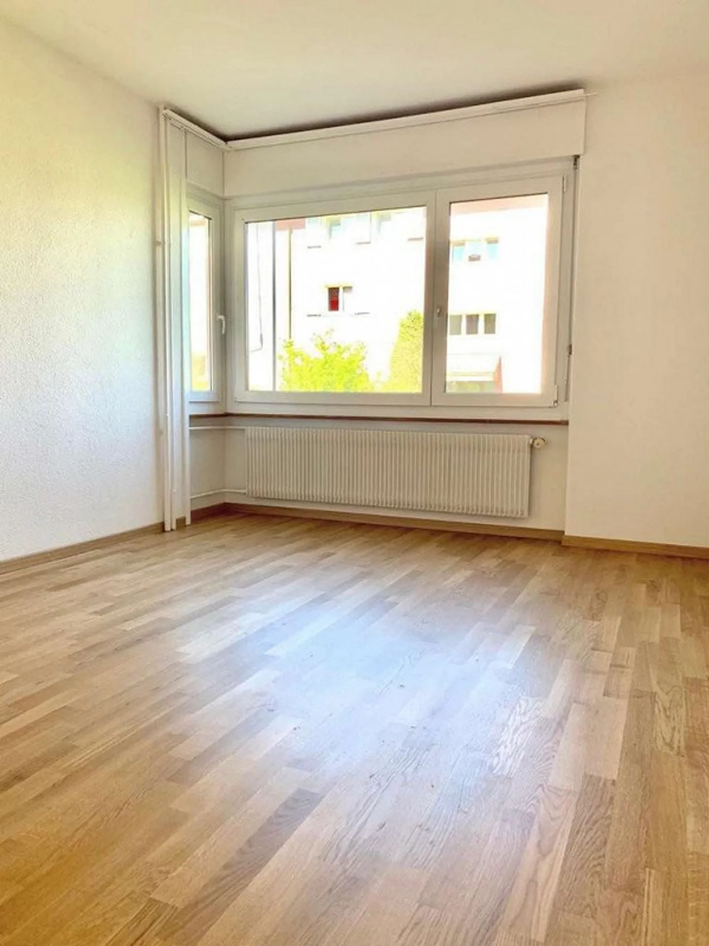 Appartamento con vista sul verde cerca nuovo inquilino! - Foto 4 di 8