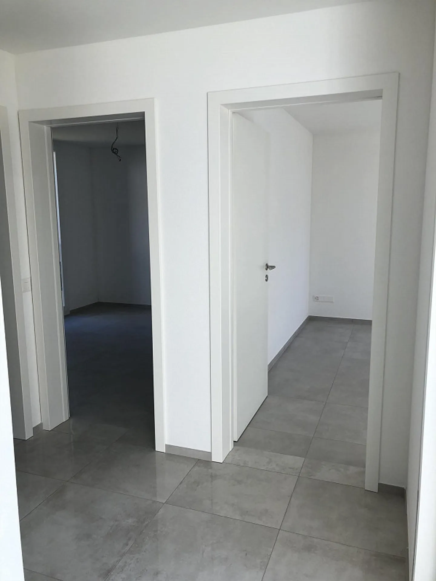 Zu verkaufen 4,5-Zimmer-Wohnung mit Terrasse in Gorduno - Foto 14 von 25