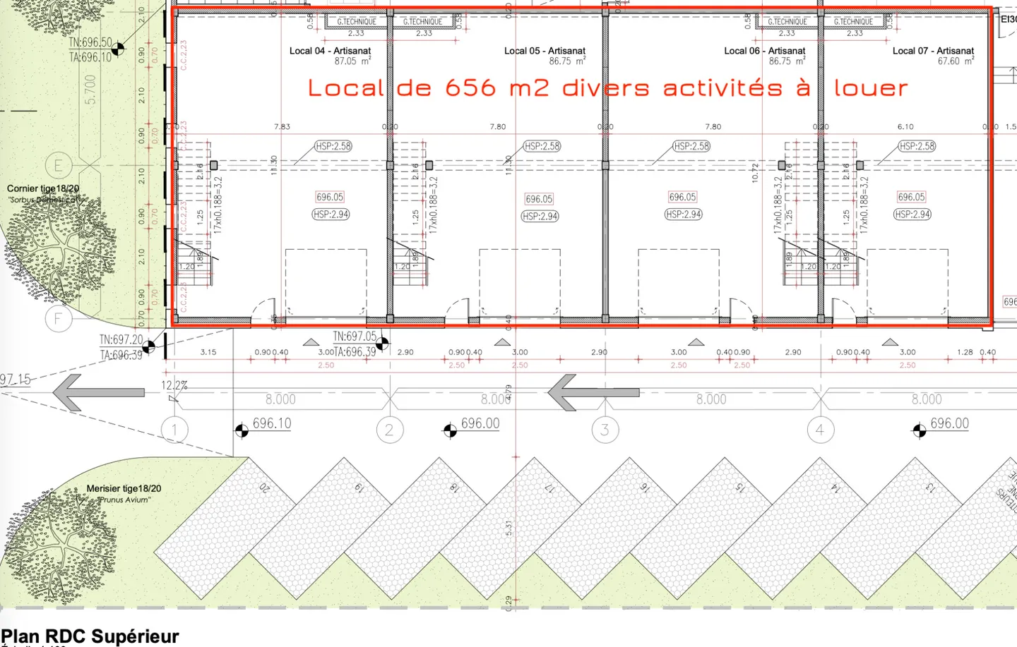 Atelier à louer - Photo 2 sur 8
