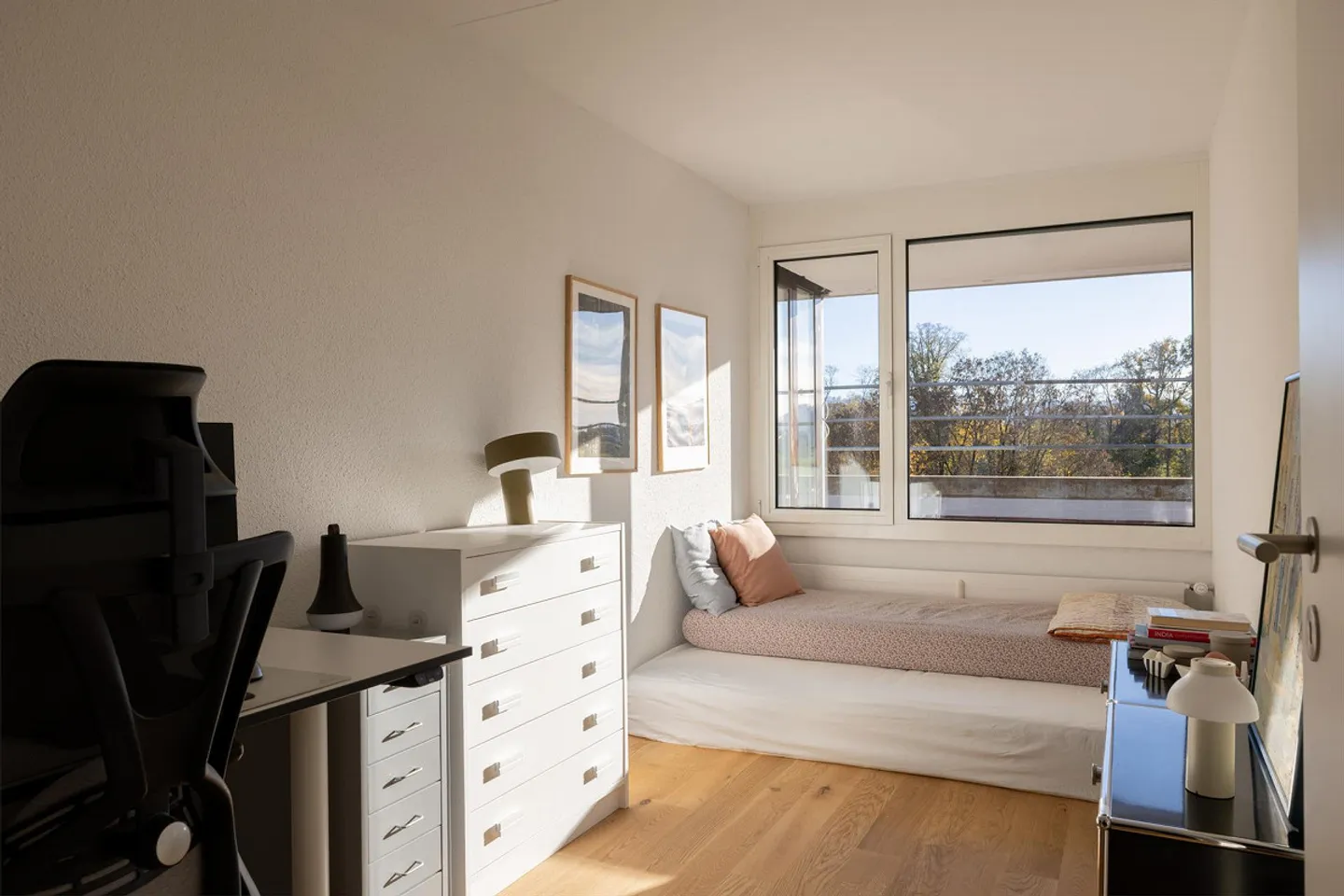 Appartamento con terrazza tranquilla e centrale con bella vista - Foto 8 di 16