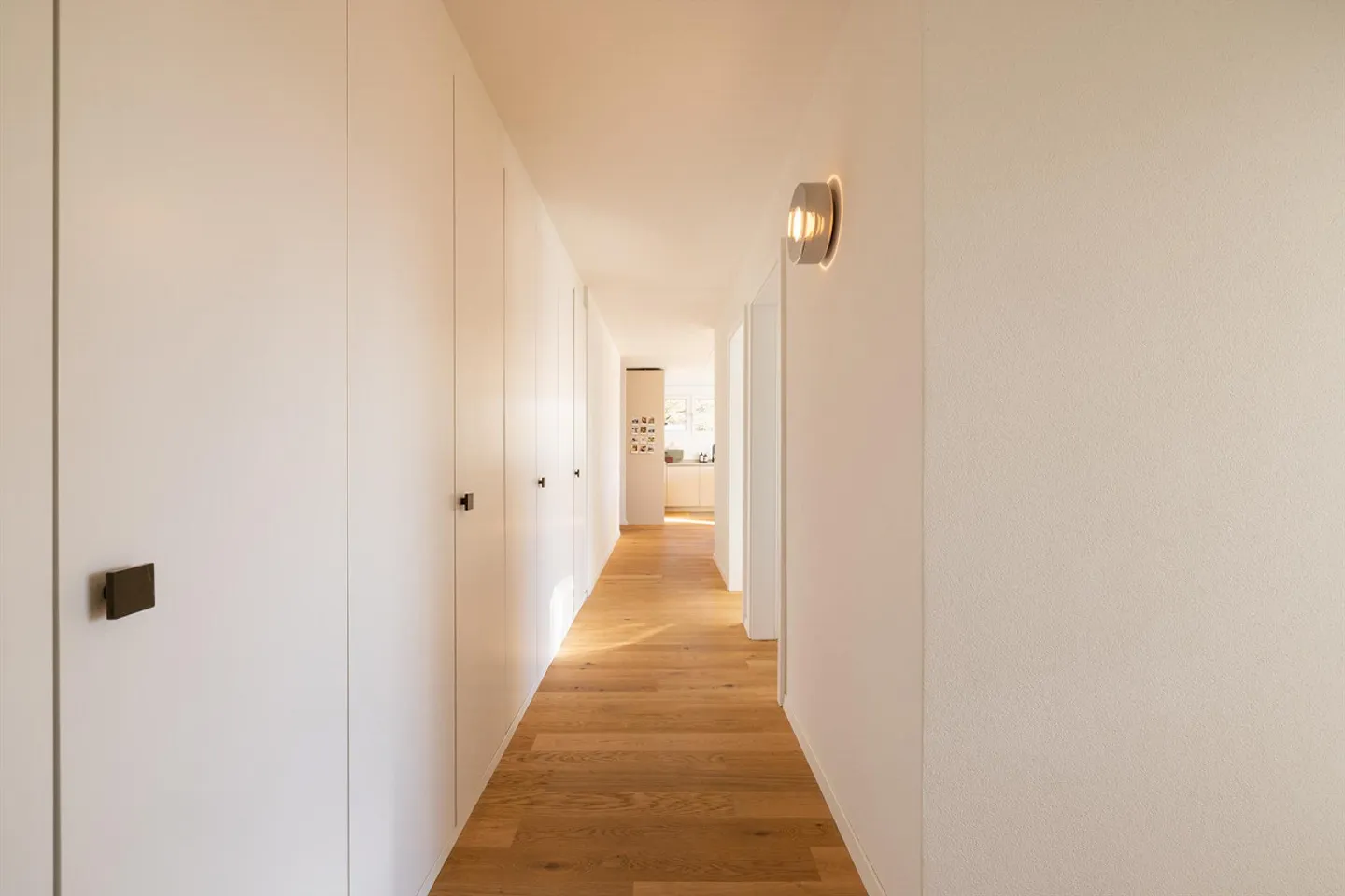 Appartamento con terrazza tranquilla e centrale con bella vista - Foto 12 di 16