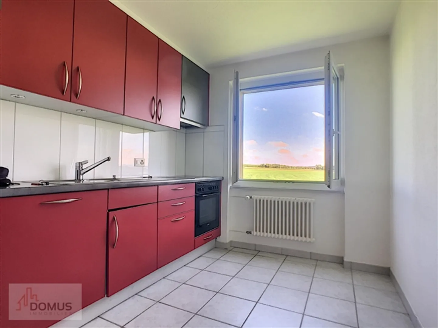 Beautiful 4.5-room apartment - quiet and bright - Photo 1 of 12