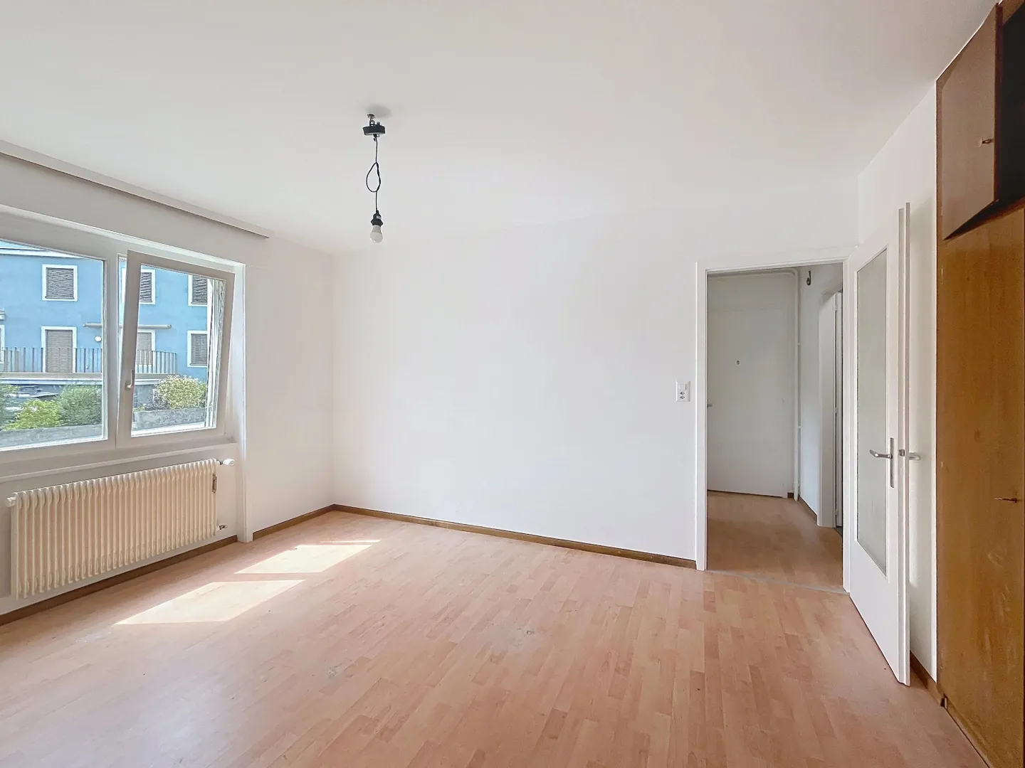 Charming 2-Room Apartment - Photo 1 of 13