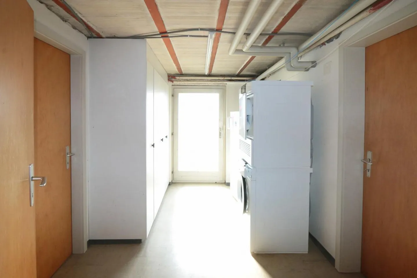 Attractive property with development potential - Photo 19 of 27