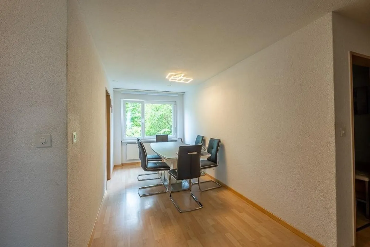 Charmante 3.5-Zi Wohnung - Foto 2 von 6