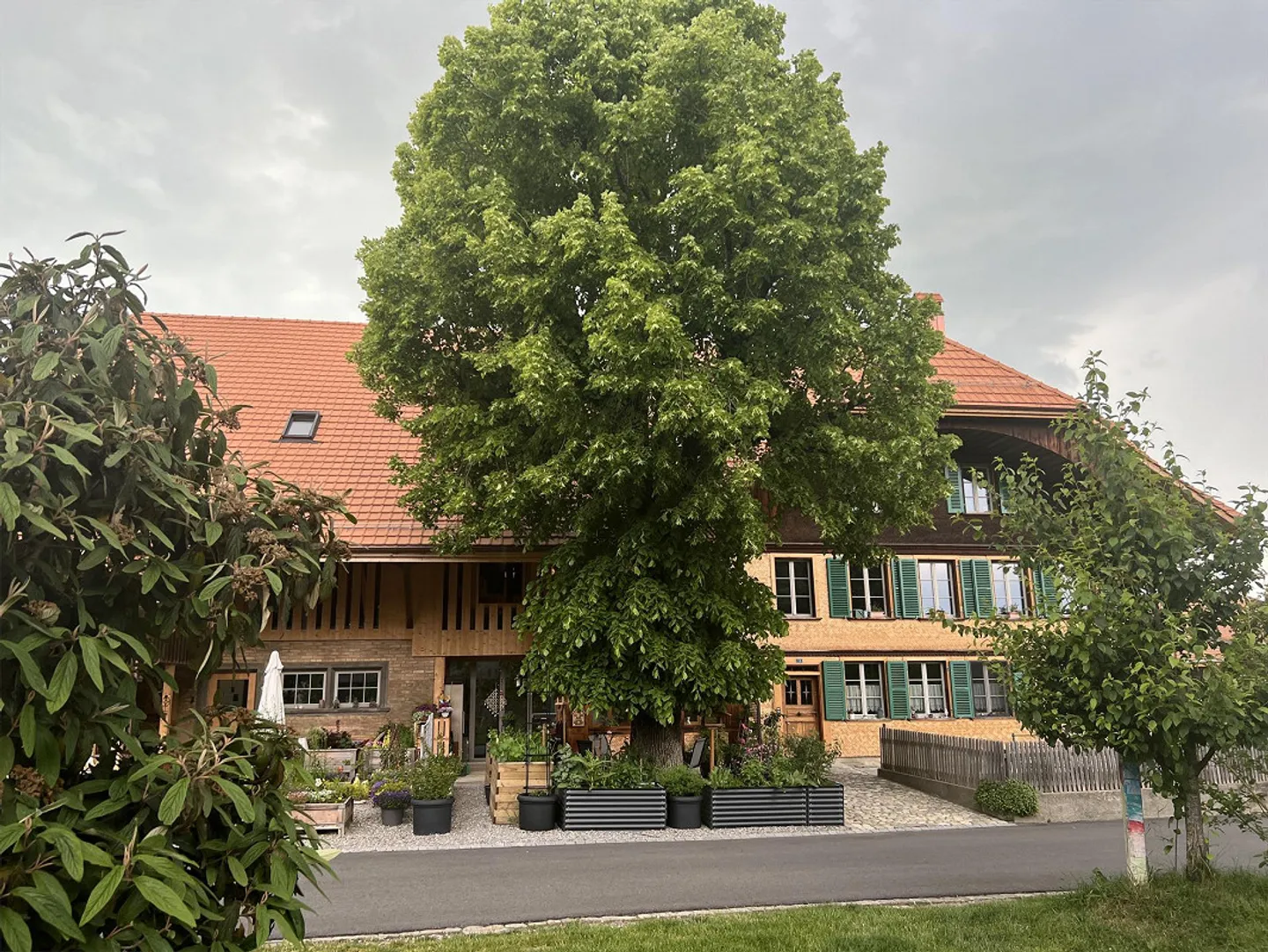 Appartement de jardin charmant avec jardin privé d'environ 133 m2 - Photo 1 sur 9