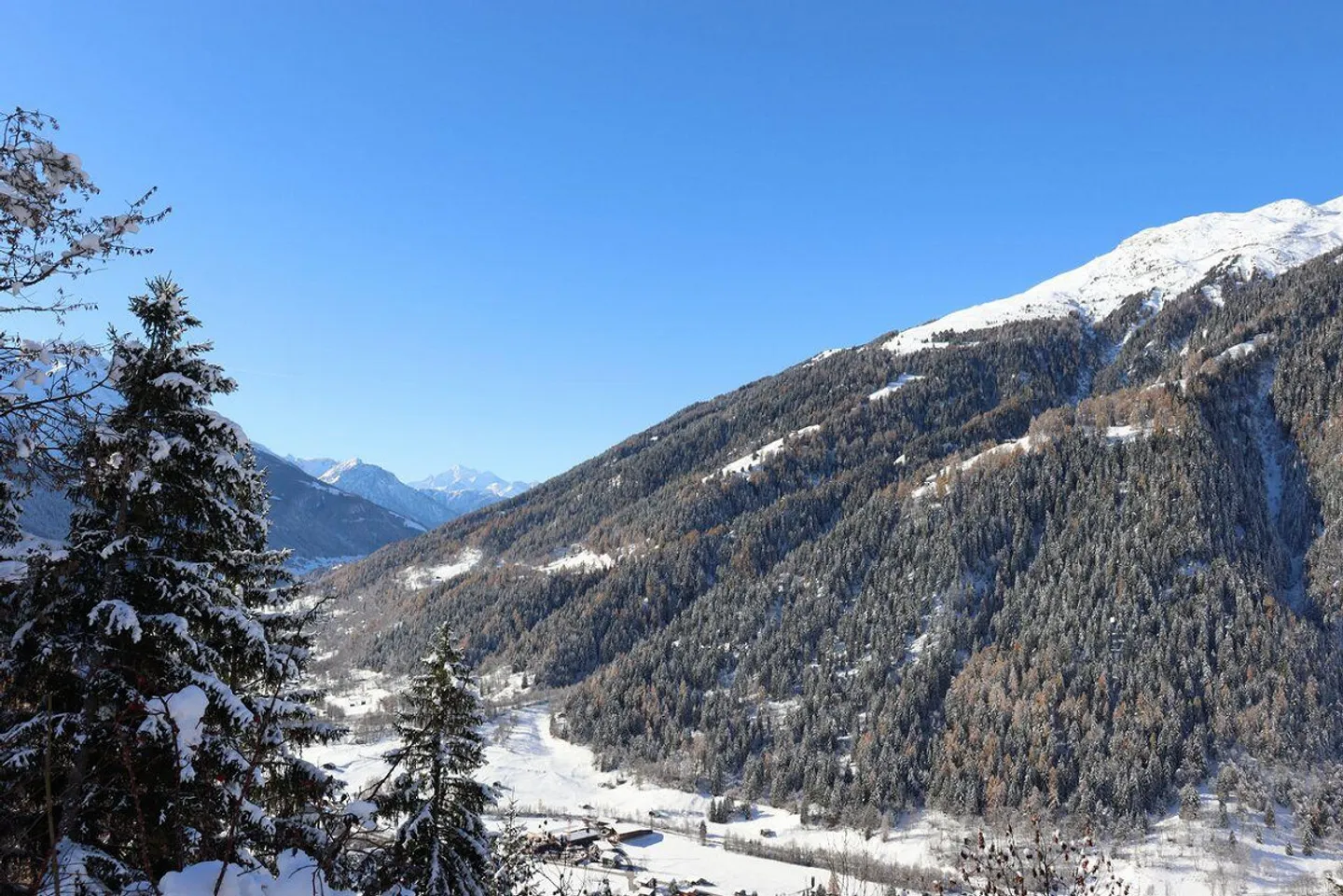 Holiday apartment in Bellwald 3.5 rooms +1 - Photo 13 of 14