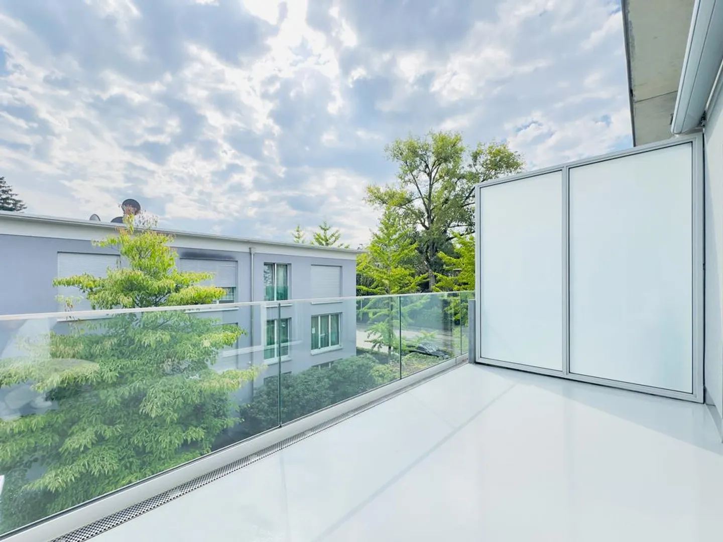 Moderne 3.5 Zimmer Wohnung in Binningen zu vermieten - Foto 6 von 12