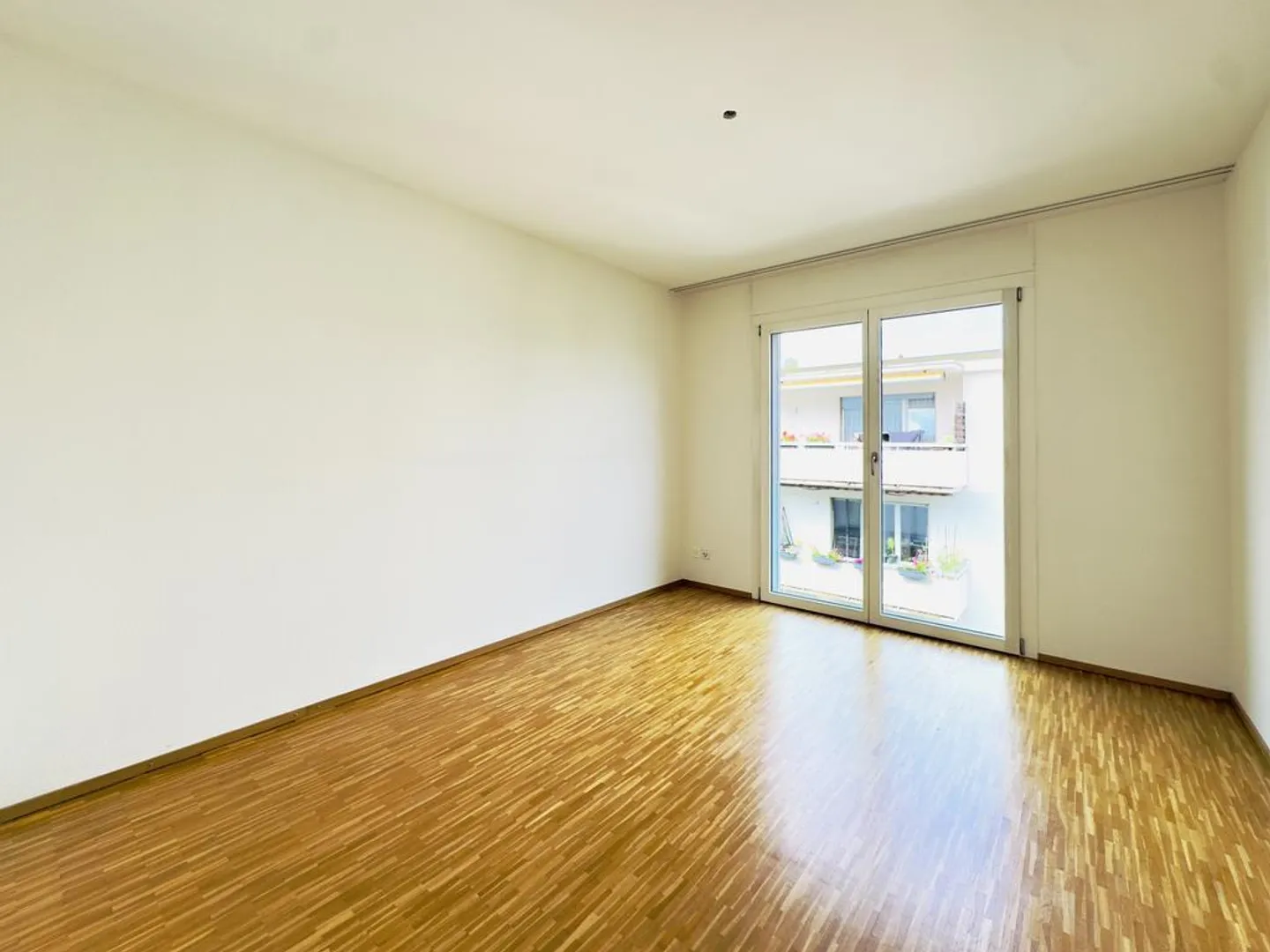 Moderne 3.5 Zimmer Wohnung in Binningen zu vermieten - Foto 9 von 12